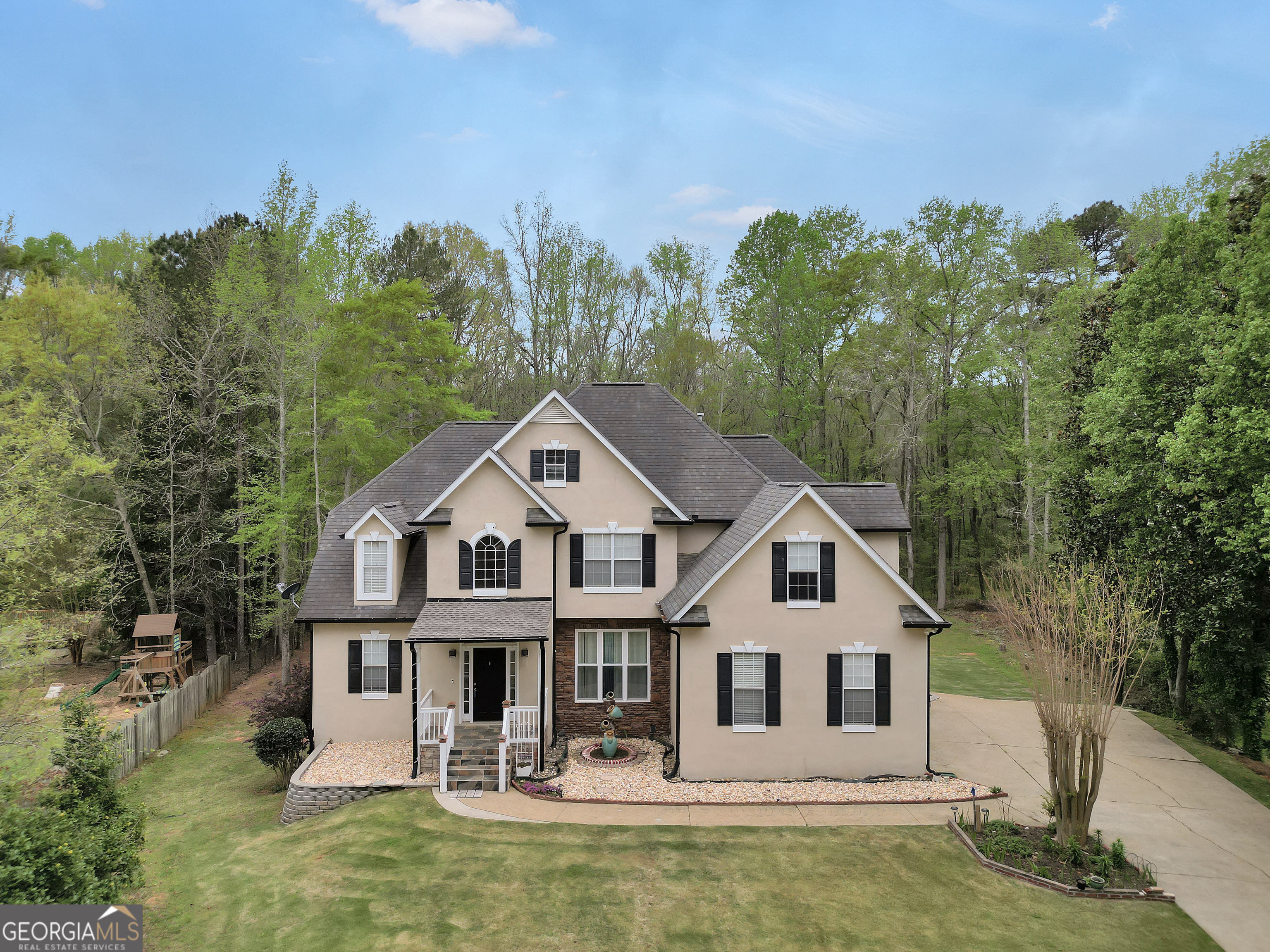 70 Barrington Farms Court