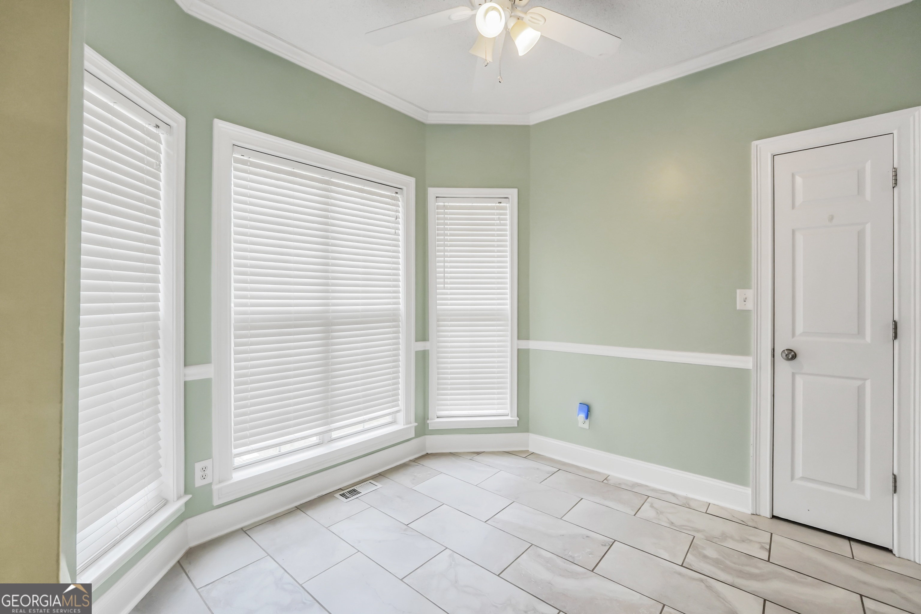 70 Barrington Farms Court