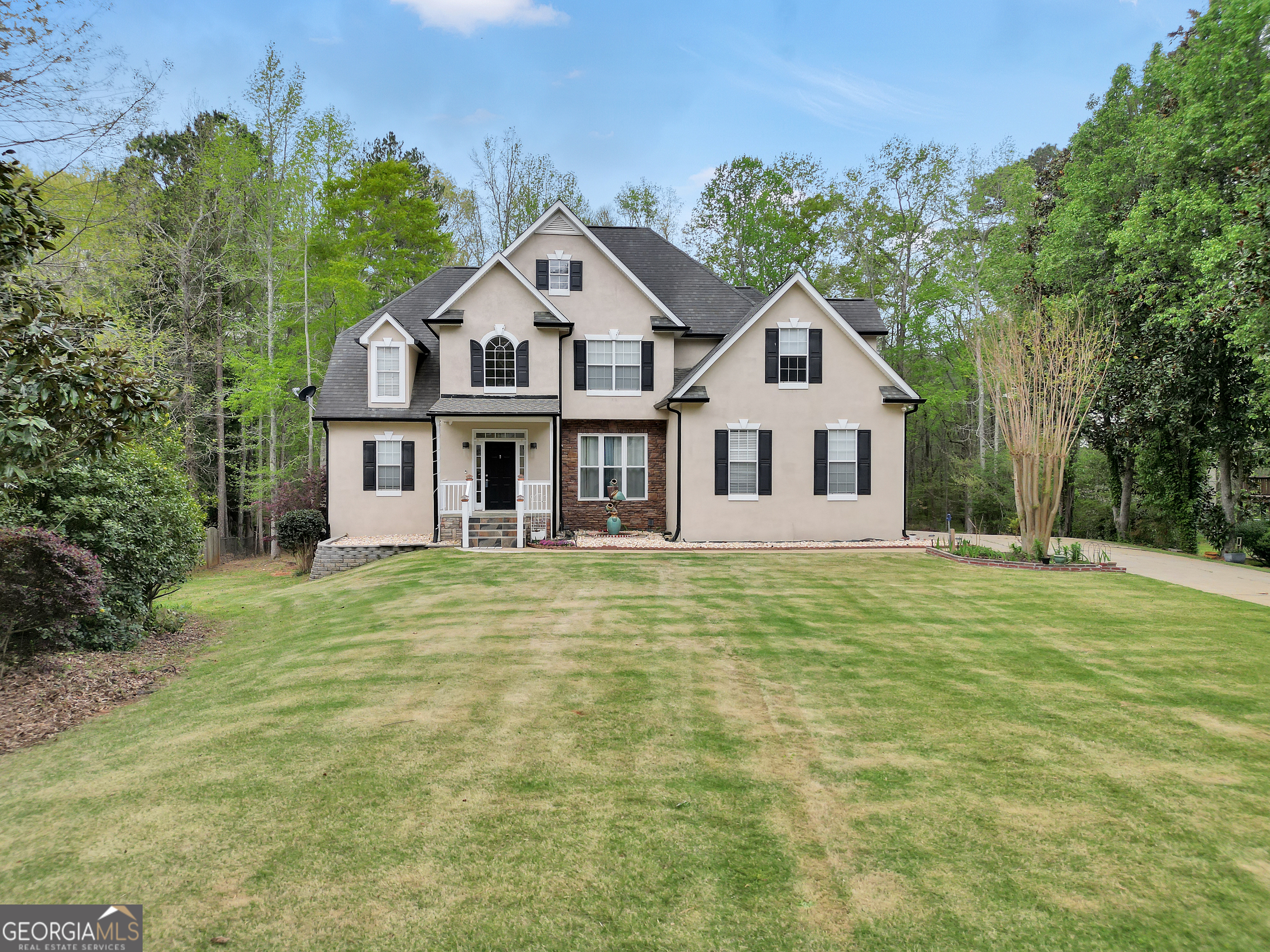 70 Barrington Farms Court