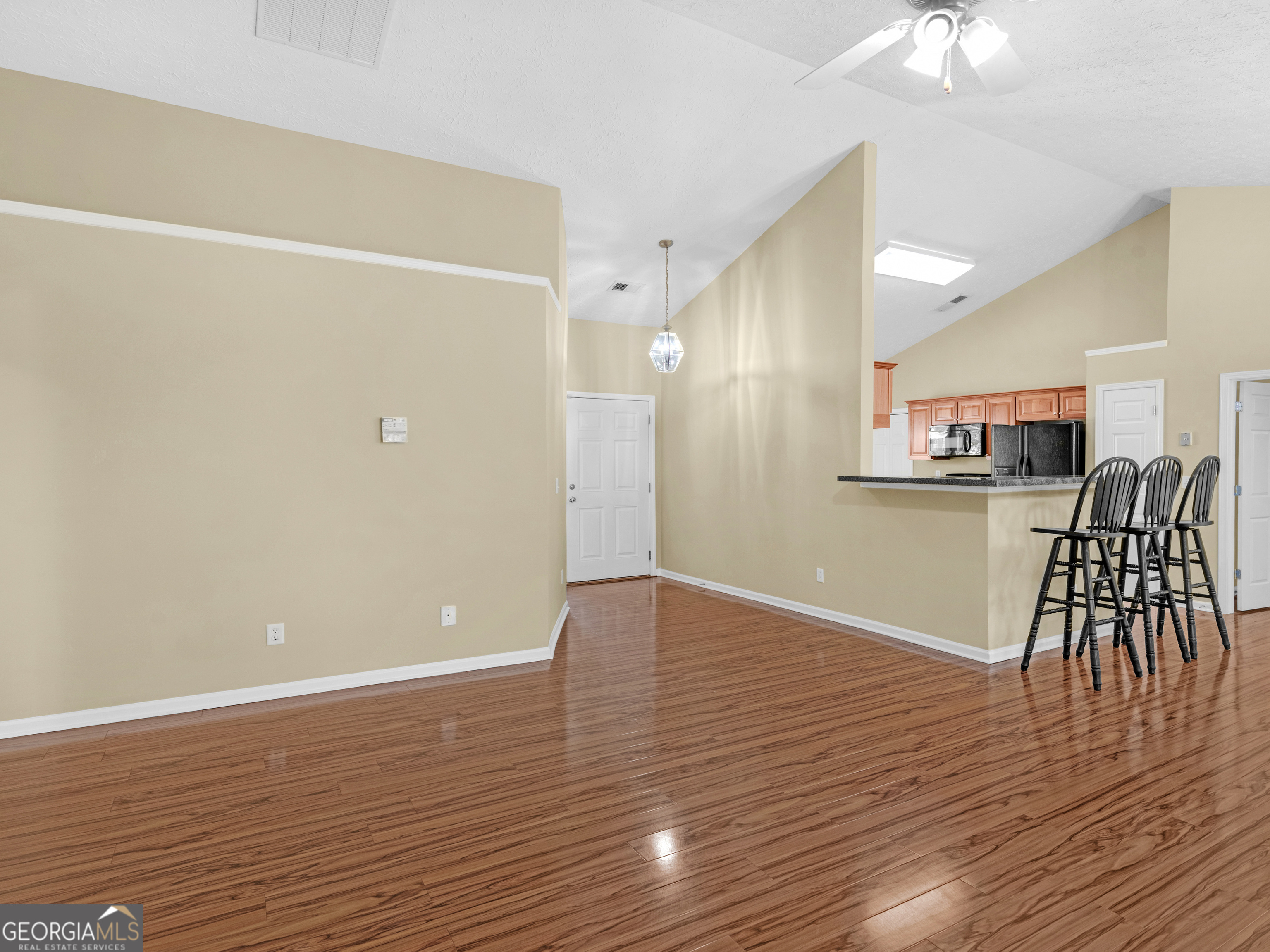 1014 Harbor View Lane