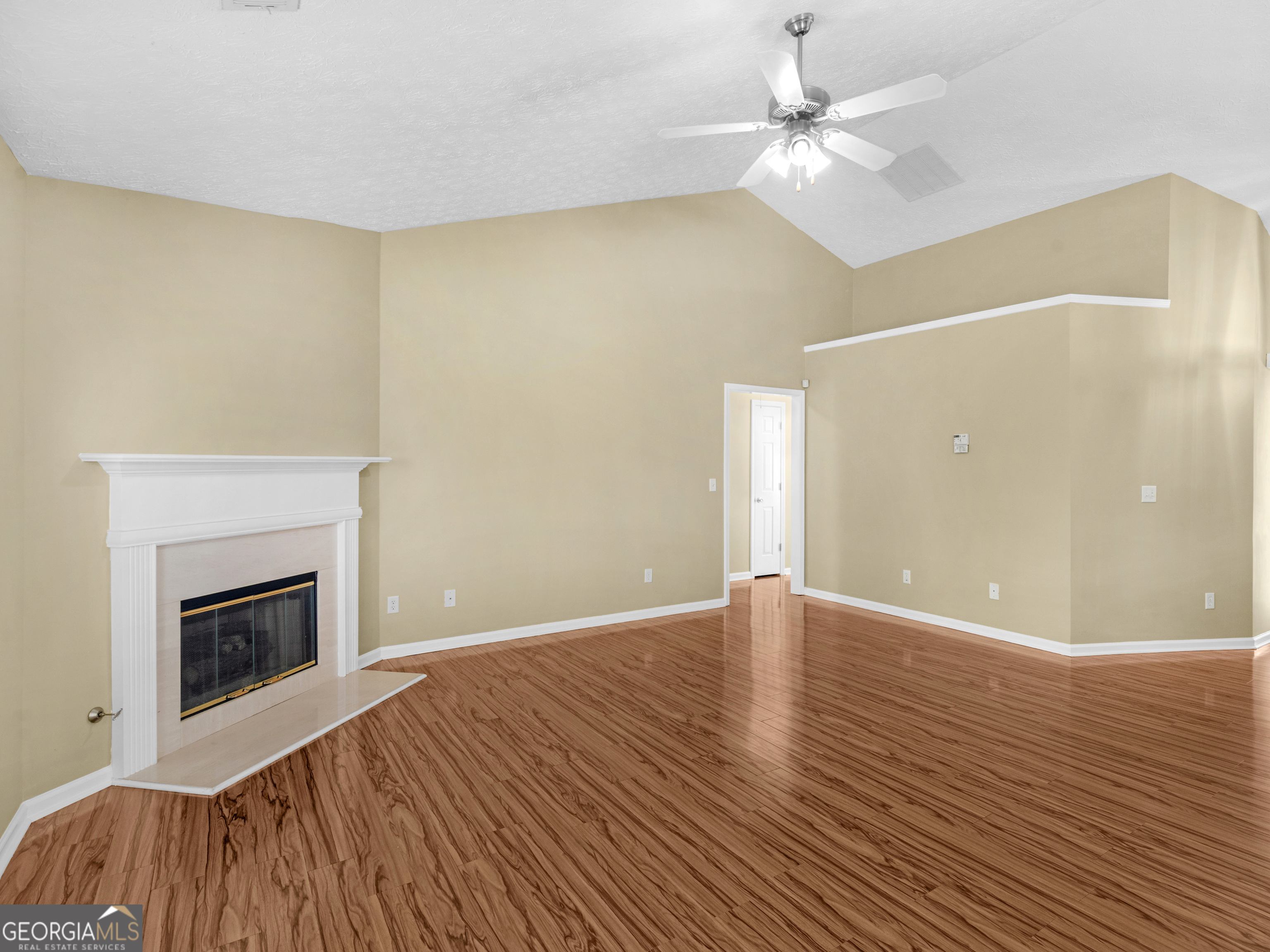 1014 Harbor View Lane