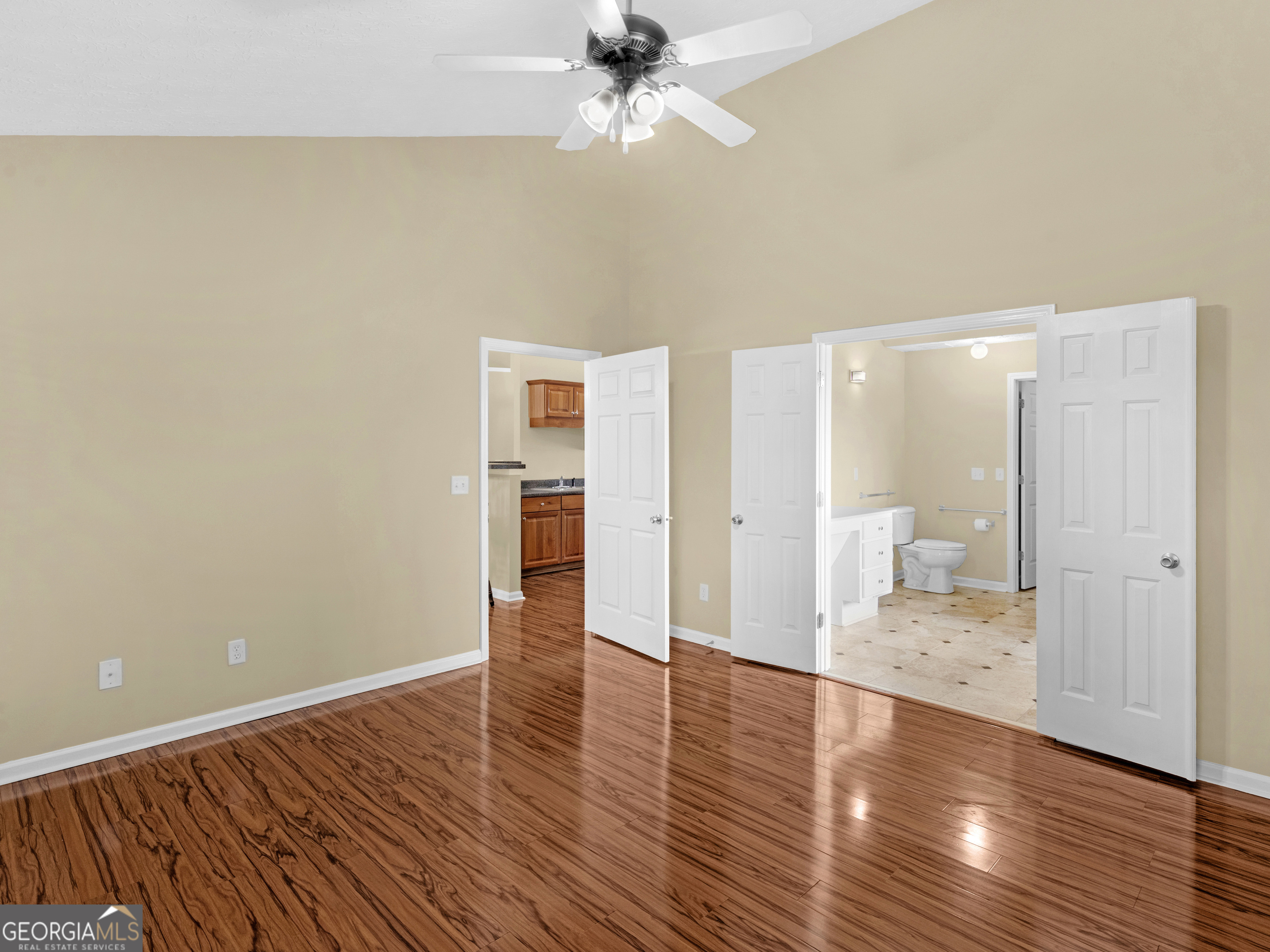 1014 Harbor View Lane