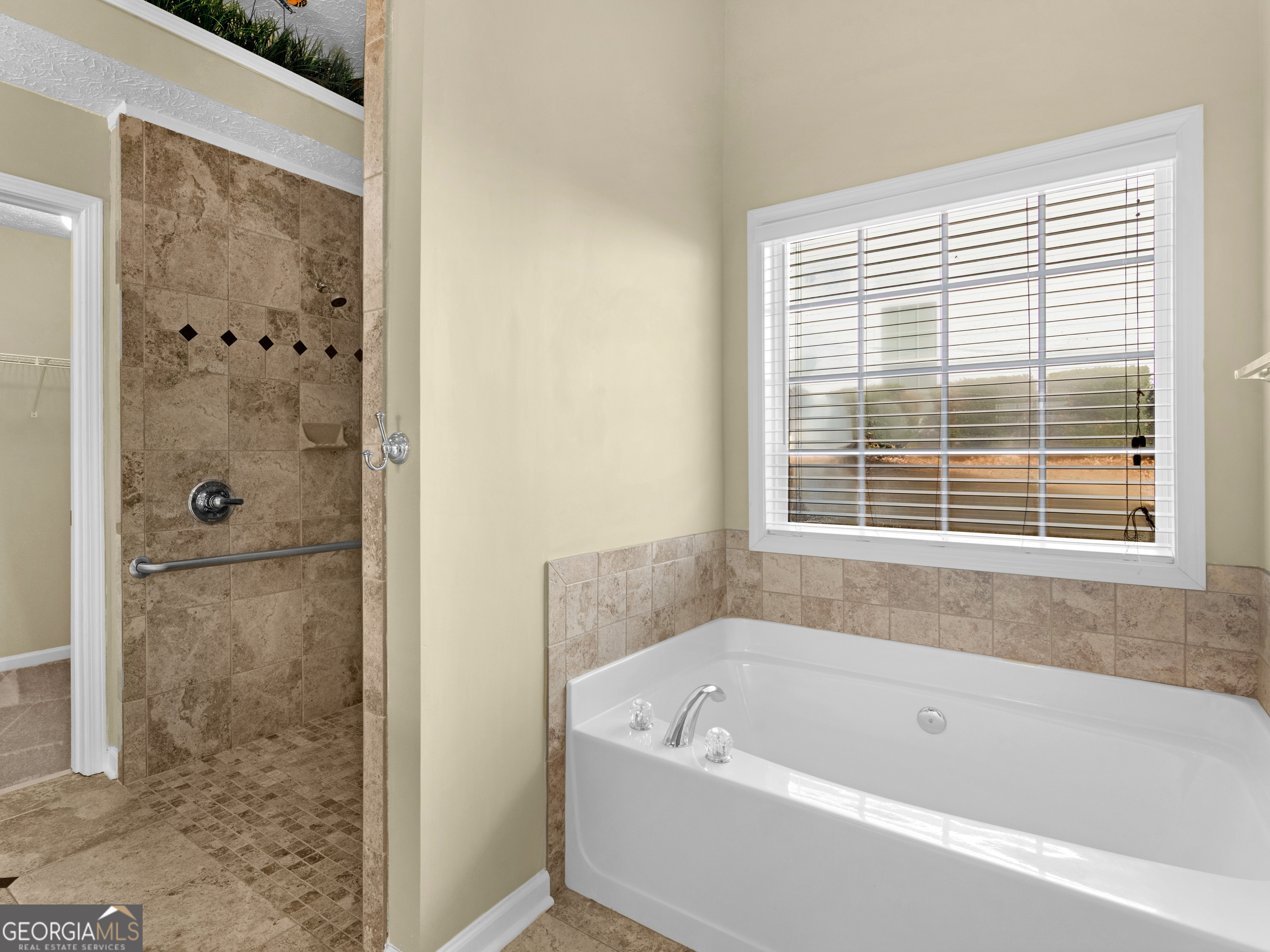 1014 Harbor View Lane