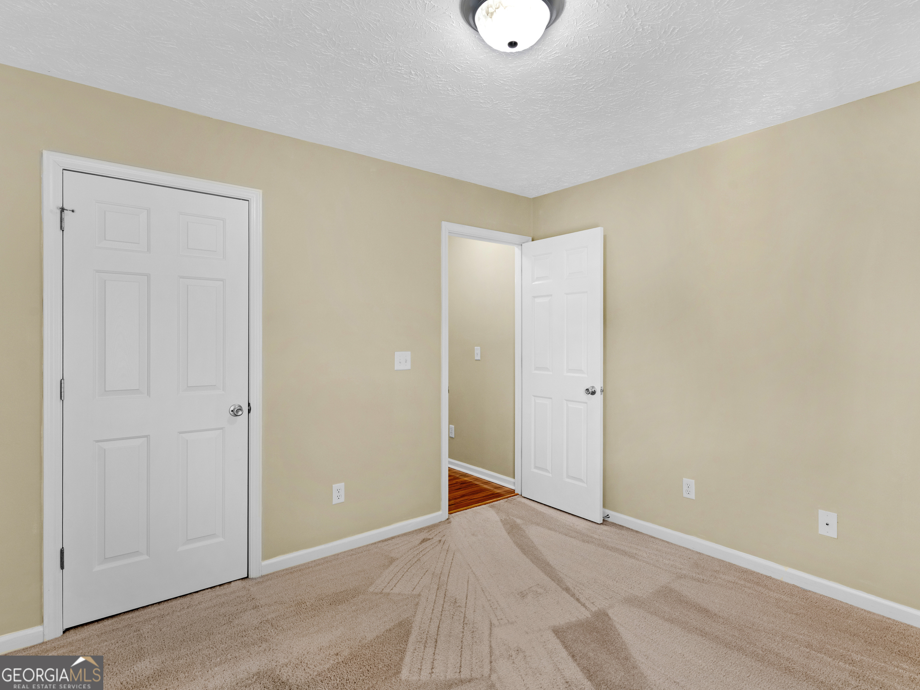 1014 Harbor View Lane