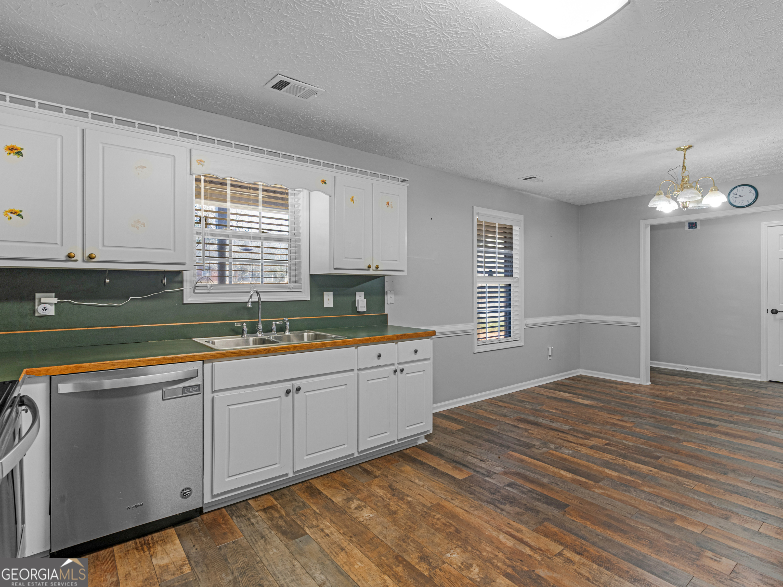 148 Leguin Forest Drive