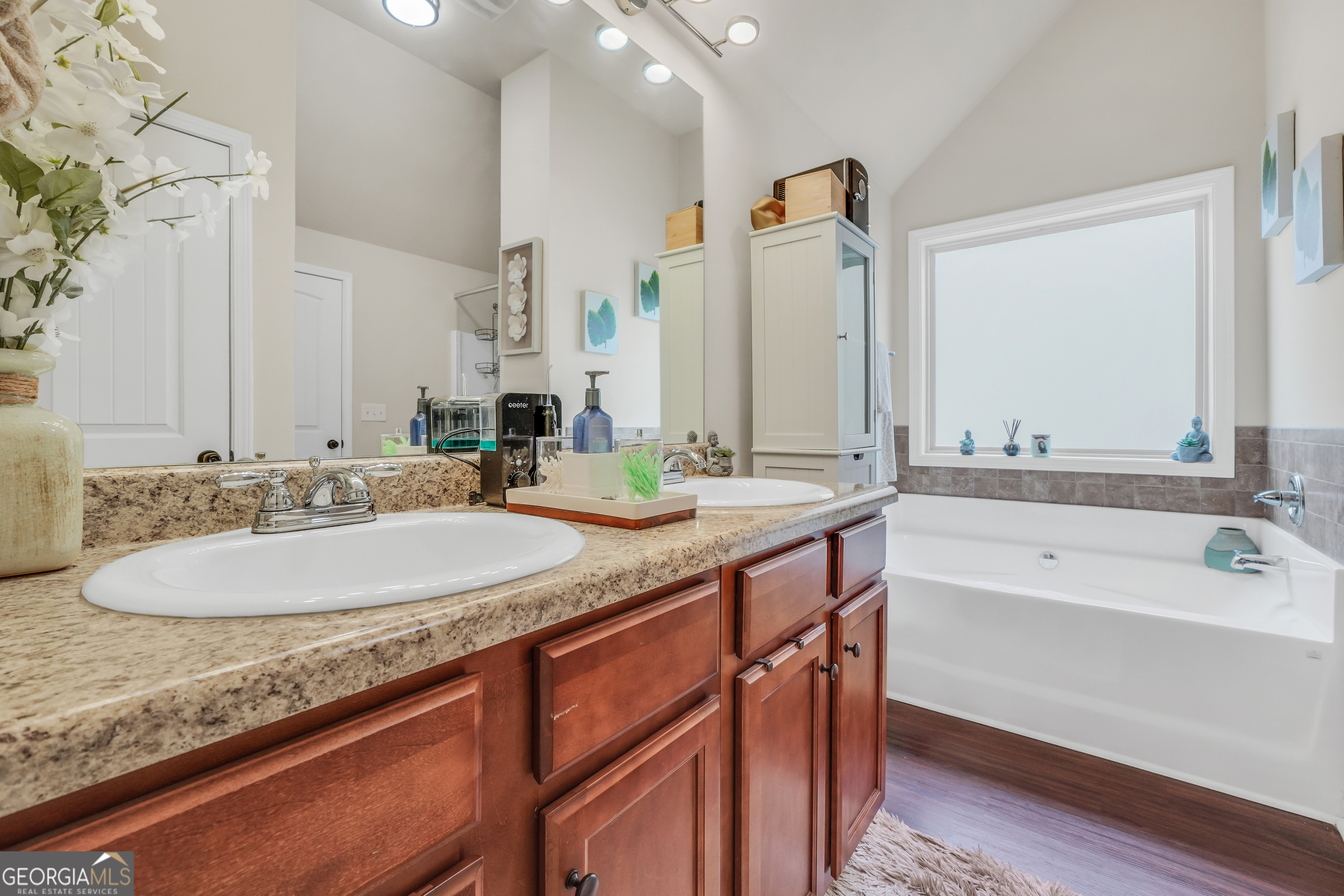 1991 Bridgewater Pass