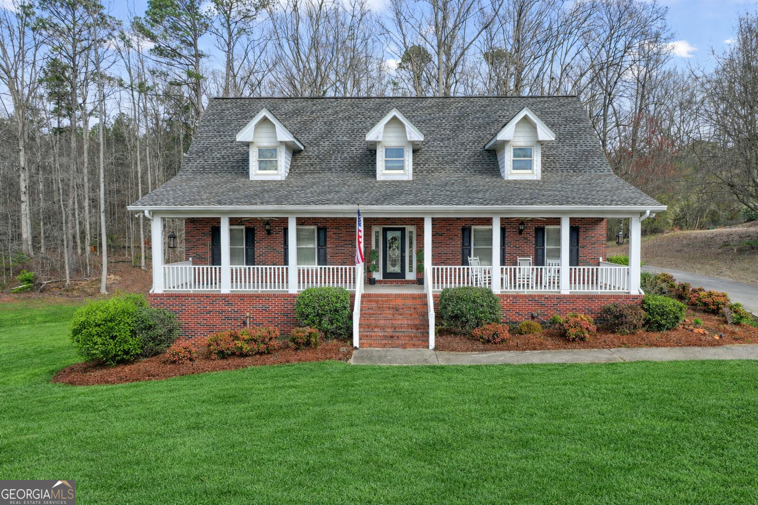 841 Streamside Drive