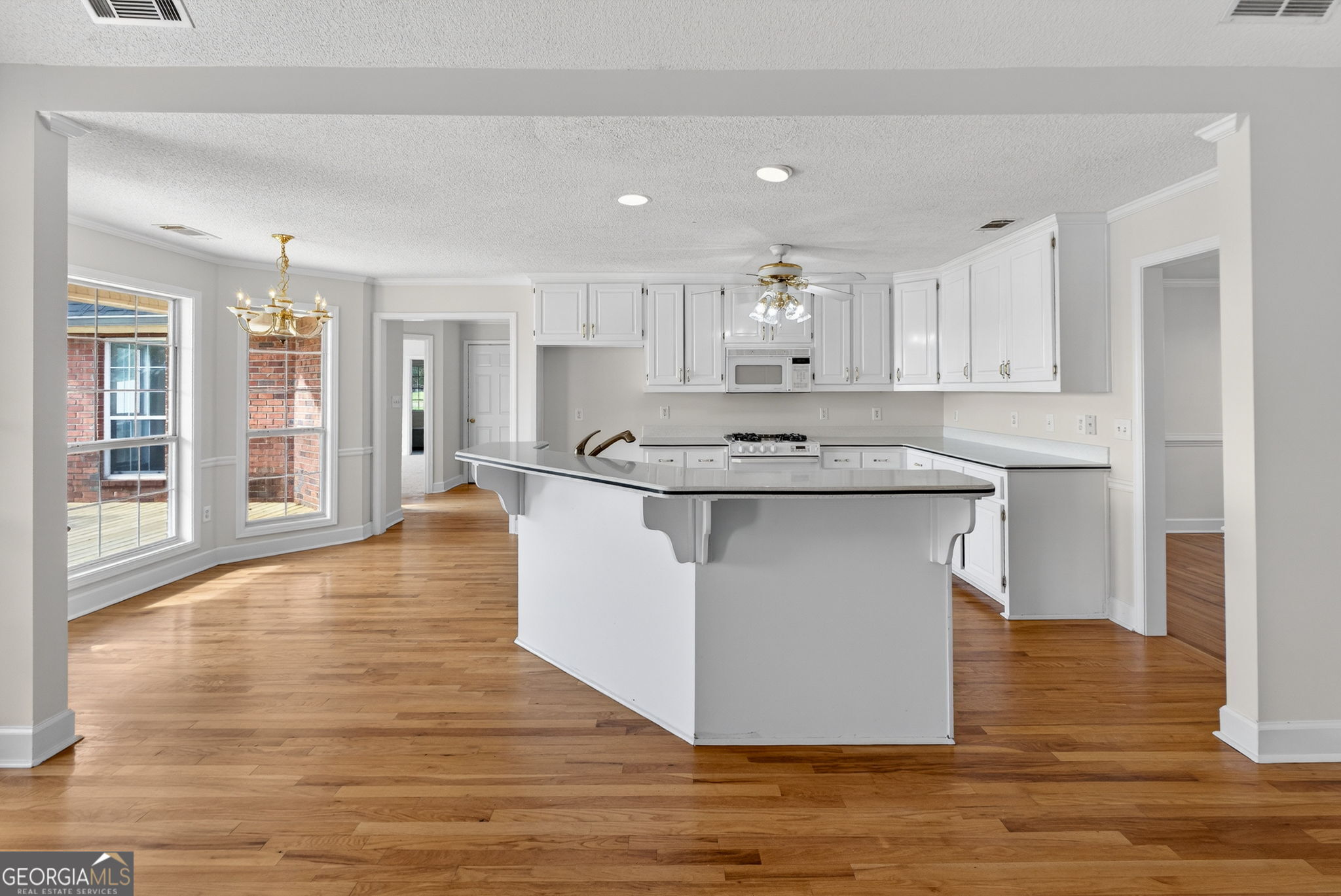 955 Mocassin Gap Road