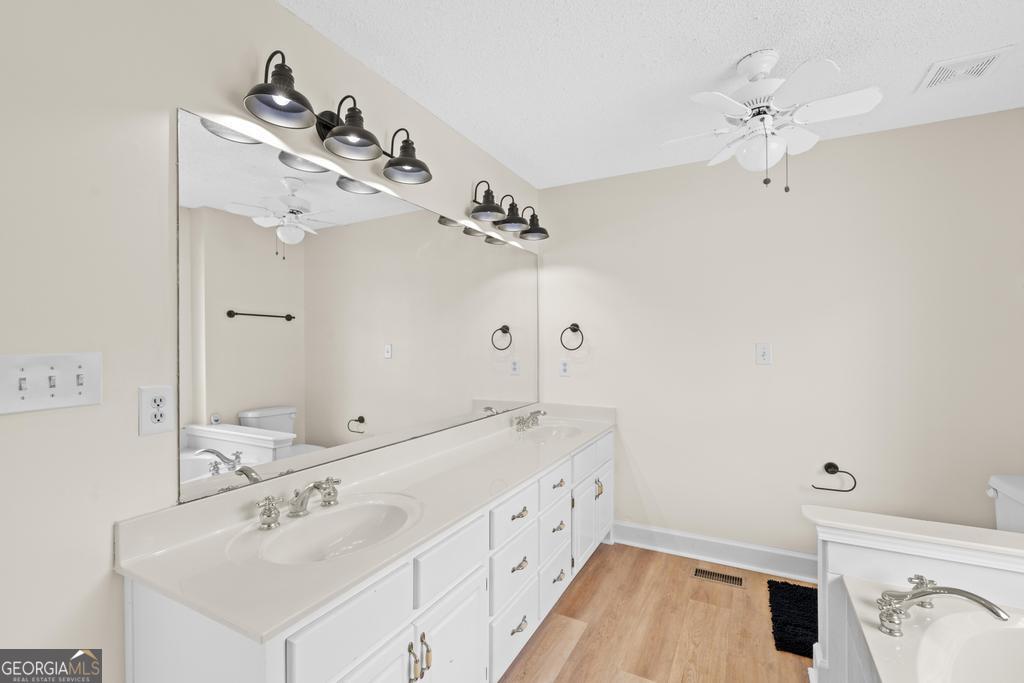 955 Mocassin Gap Road