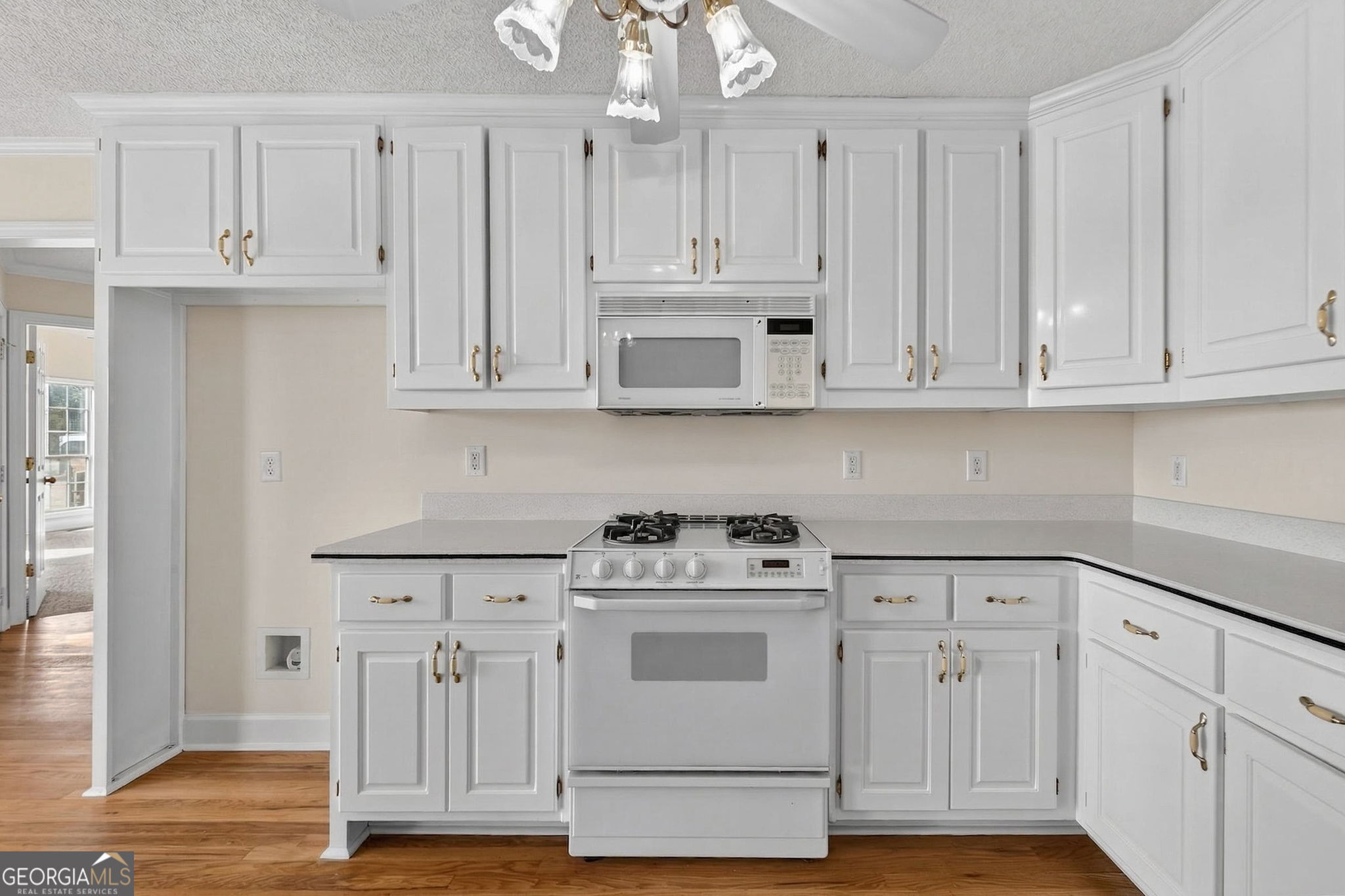 955 Mocassin Gap Road