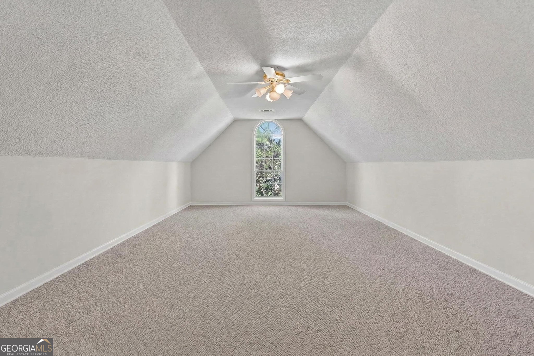 955 Mocassin Gap Road