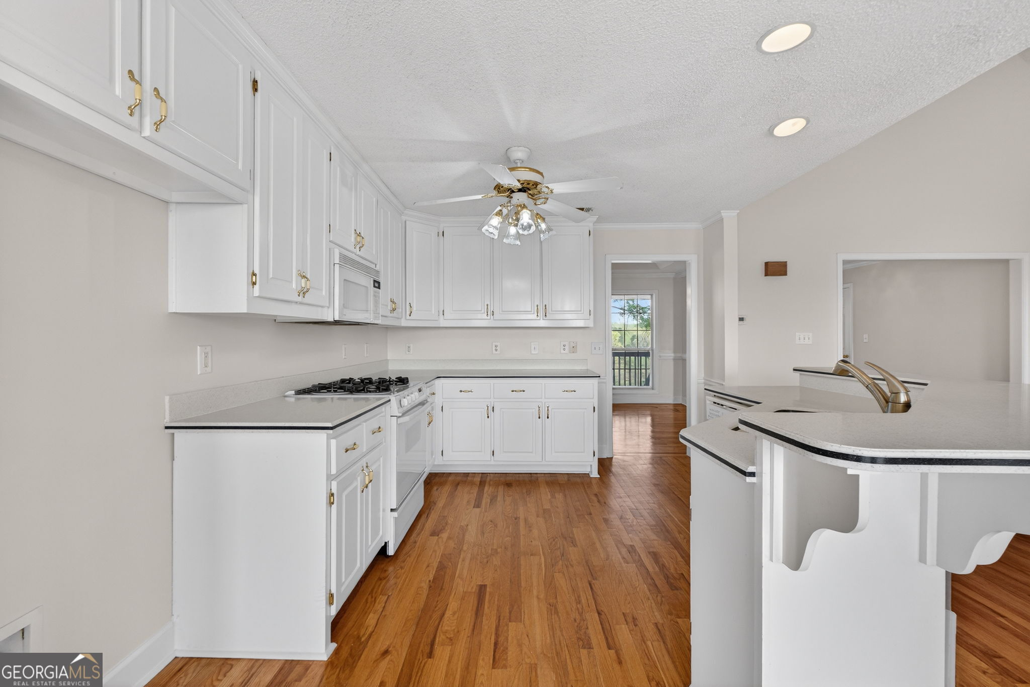 955 Mocassin Gap Road