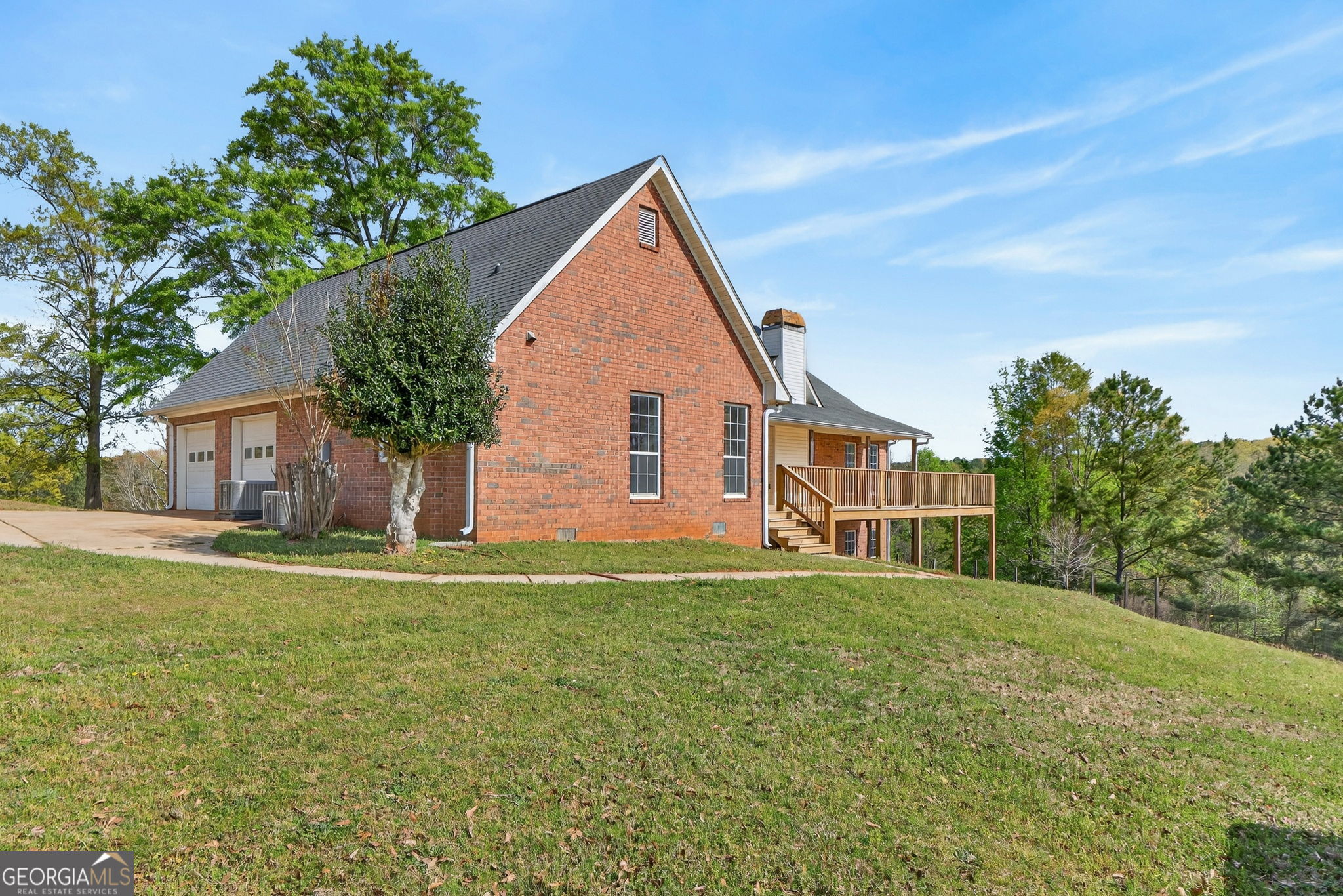 955 Mocassin Gap Road