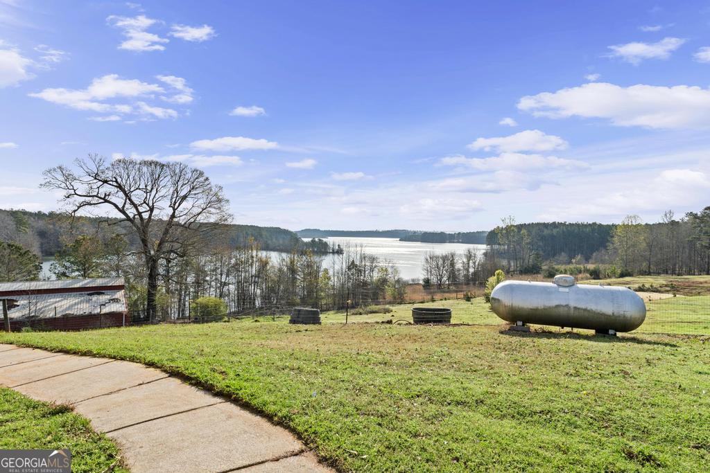 955 Mocassin Gap Road