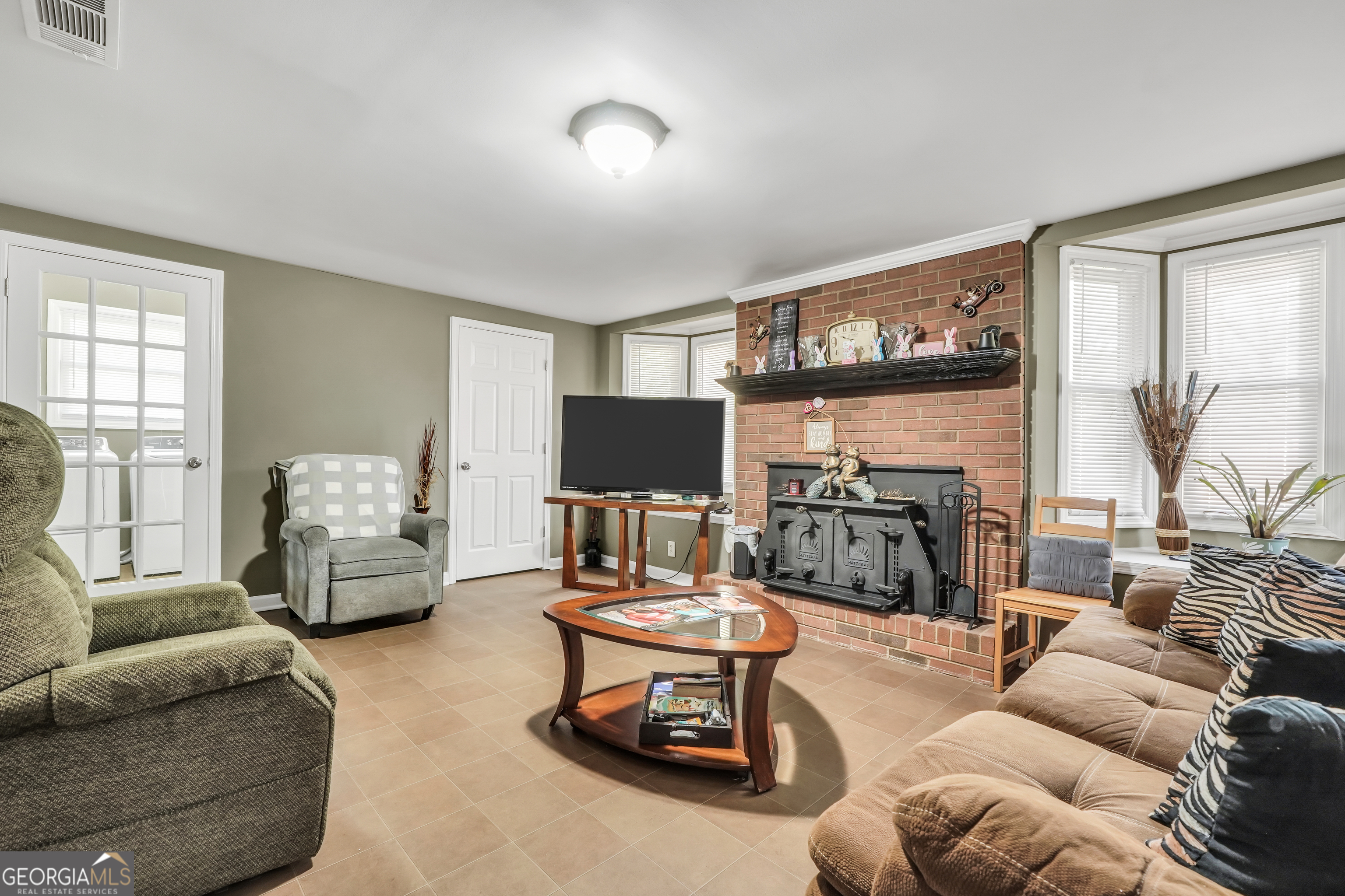 1806 McCollum Road SW