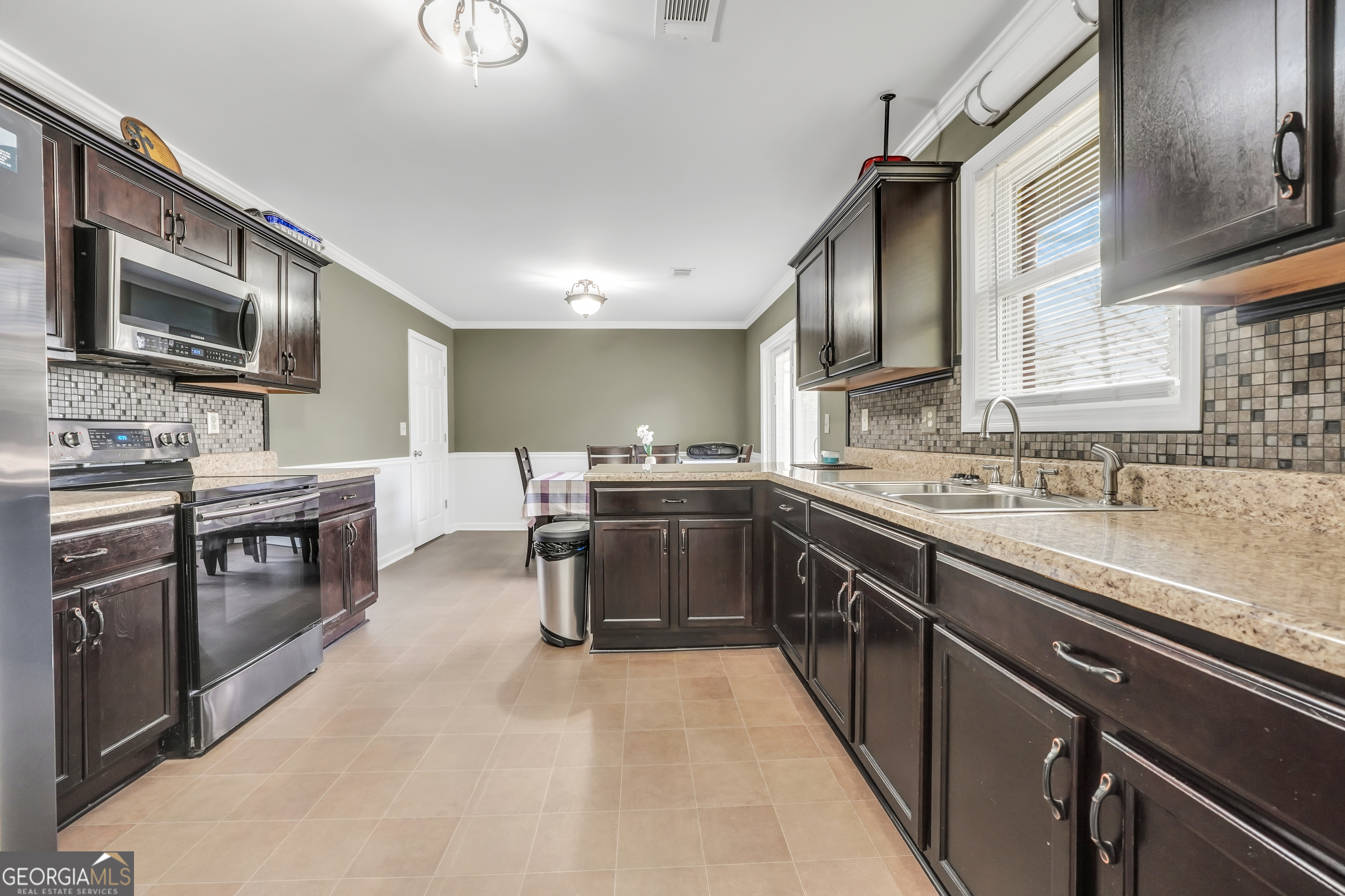 1806 McCollum Road SW