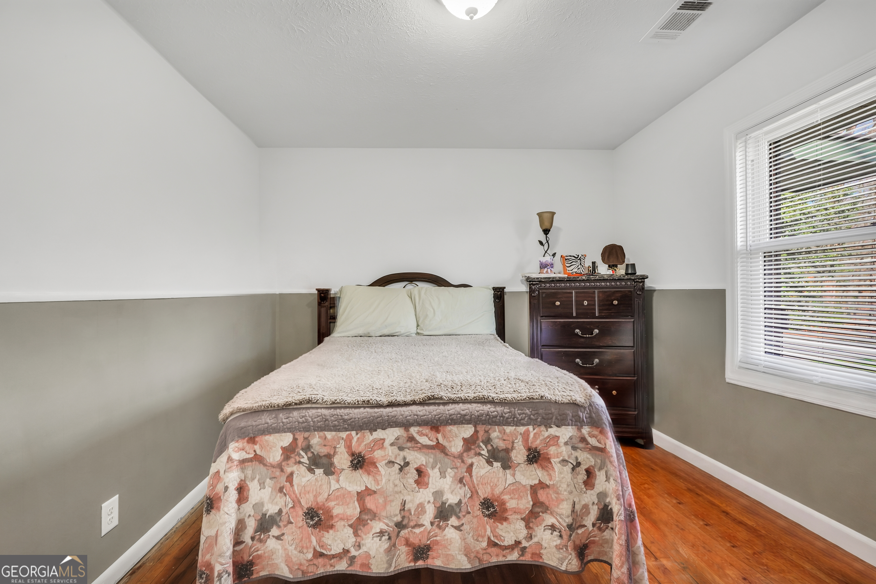 1806 McCollum Road SW