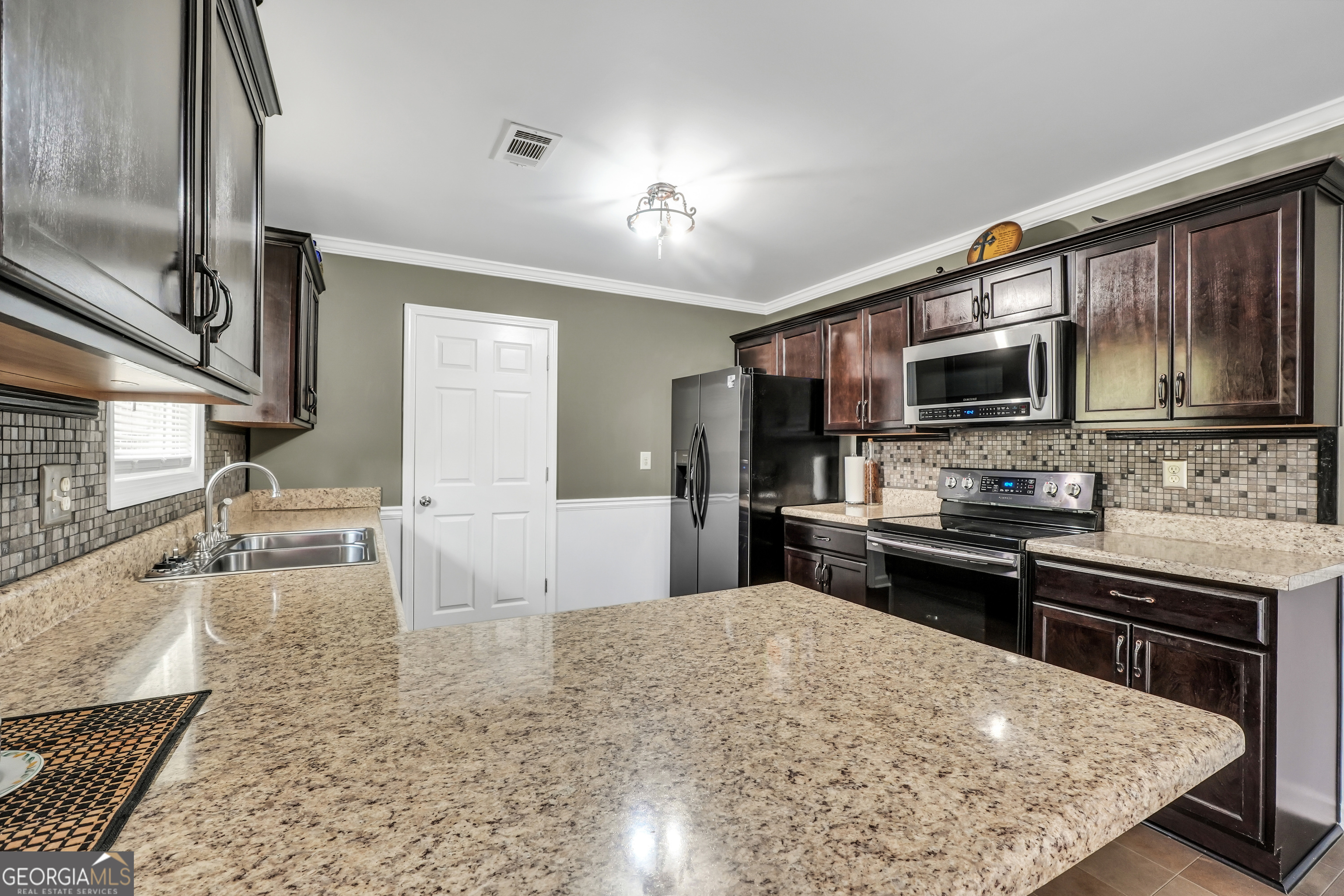 1806 McCollum Road SW