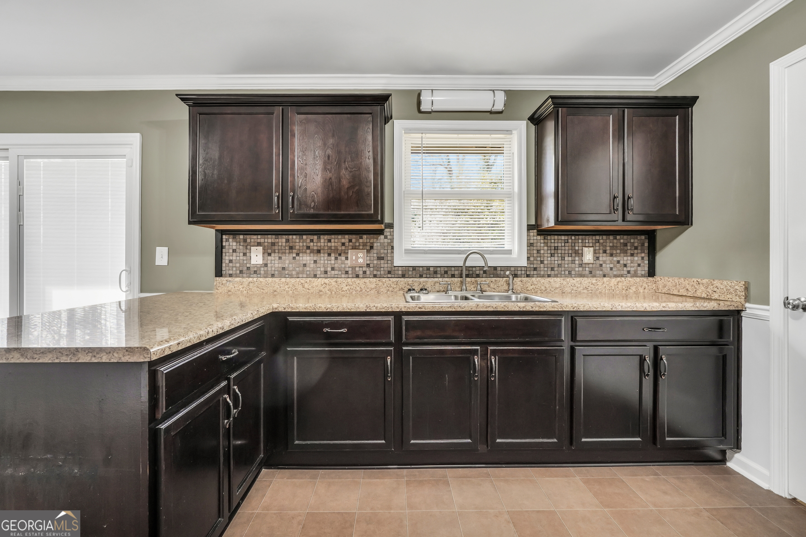 1806 McCollum Road SW