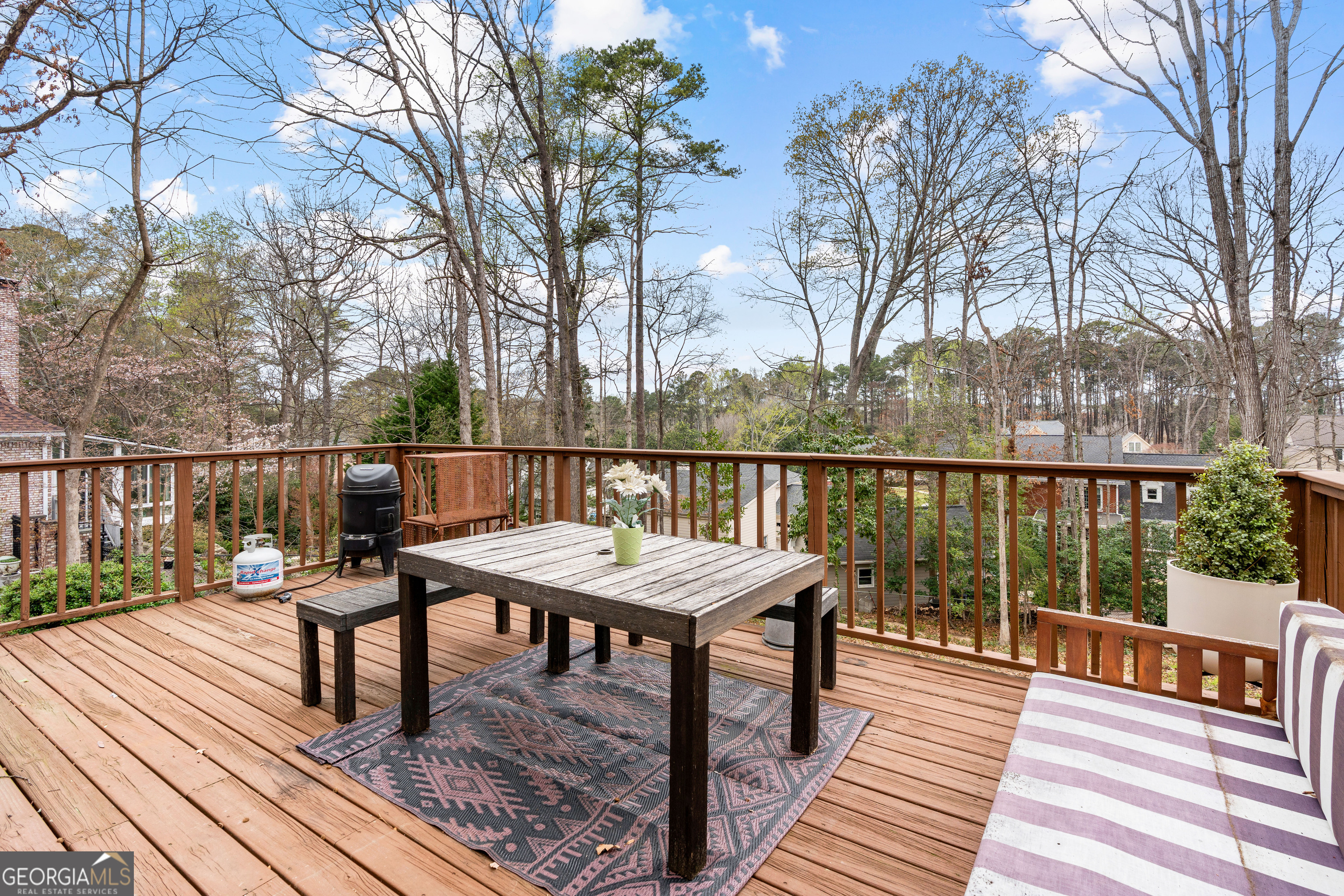 2958 Cravey Drive NE