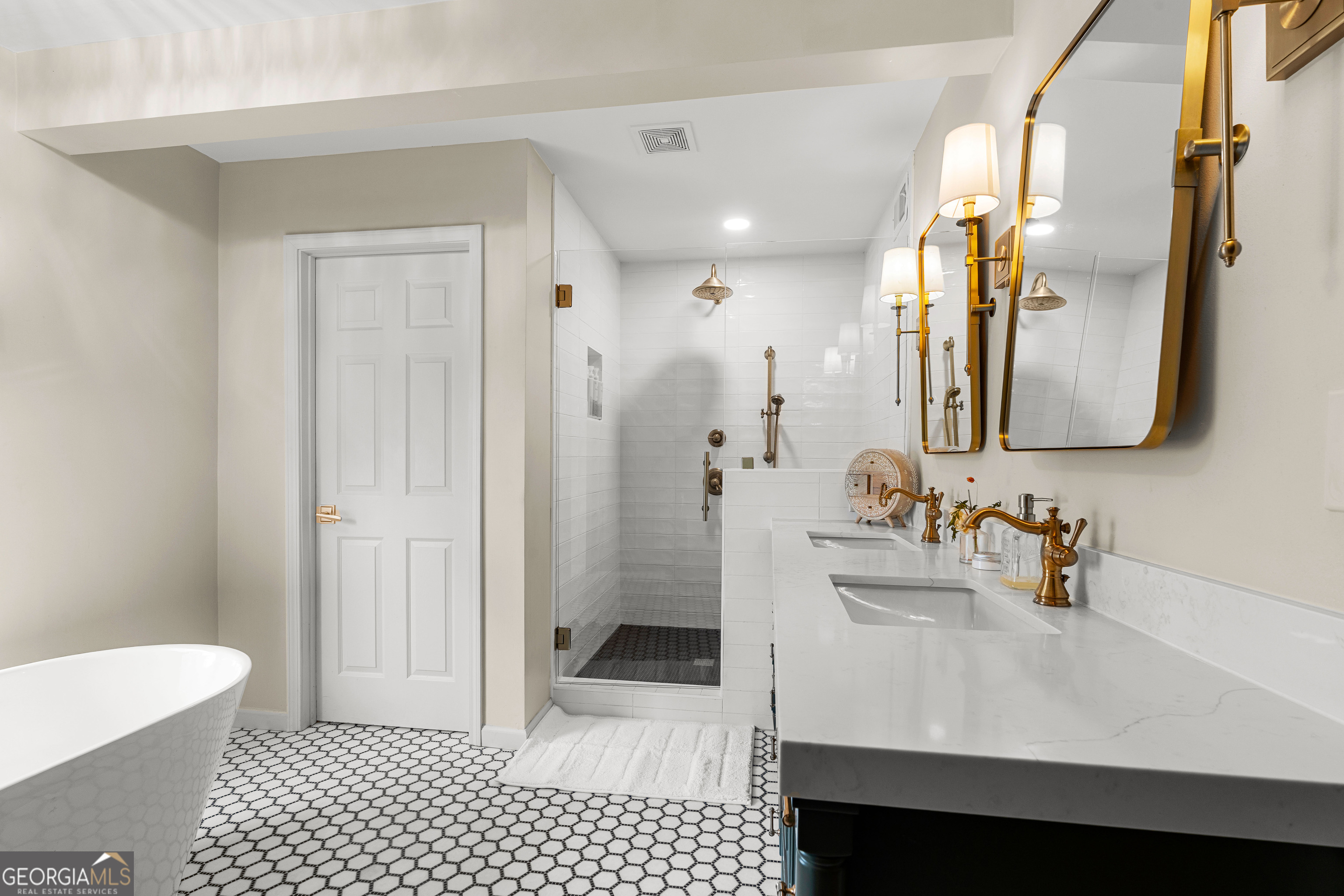 2958 Cravey Drive NE