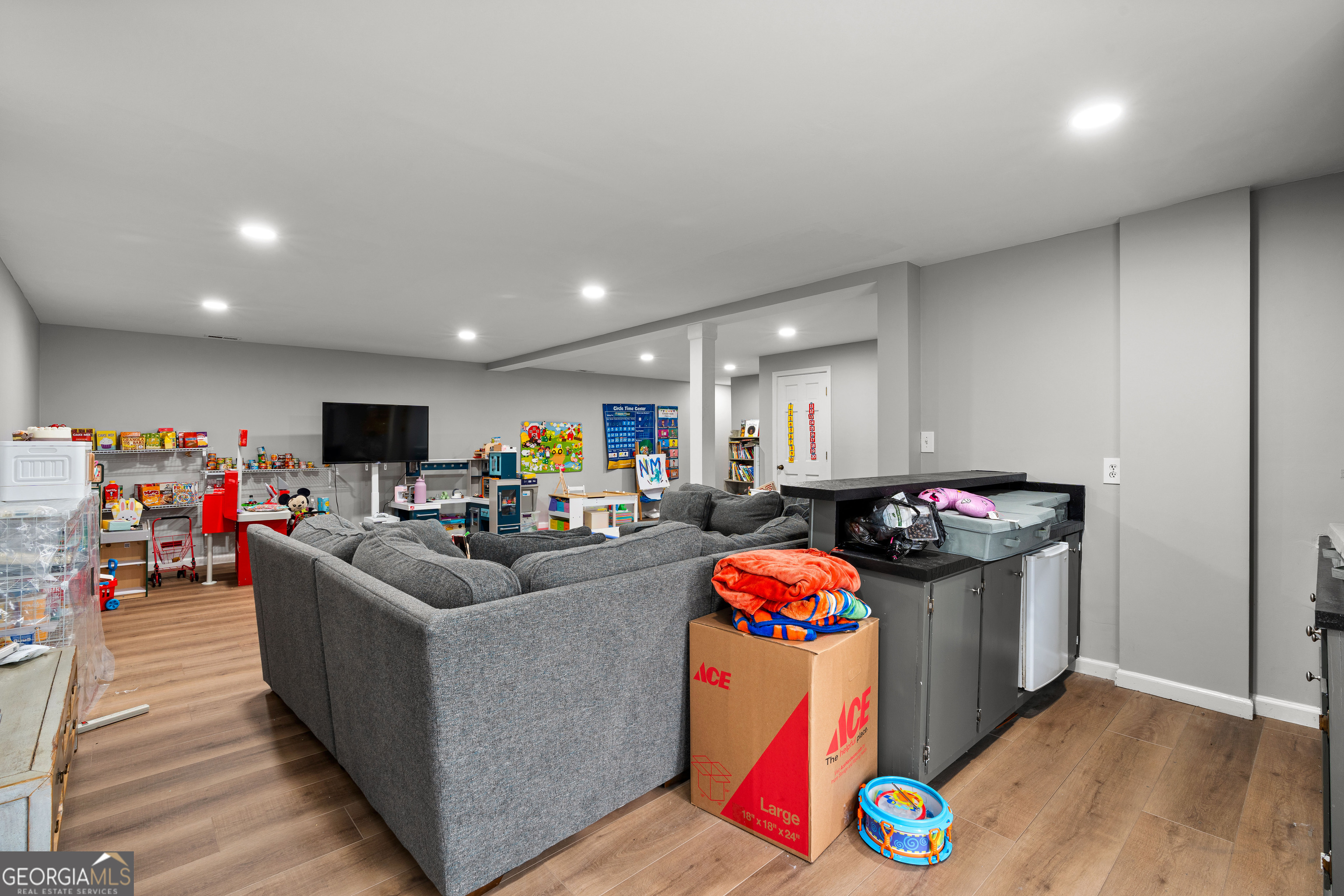 2958 Cravey Drive NE