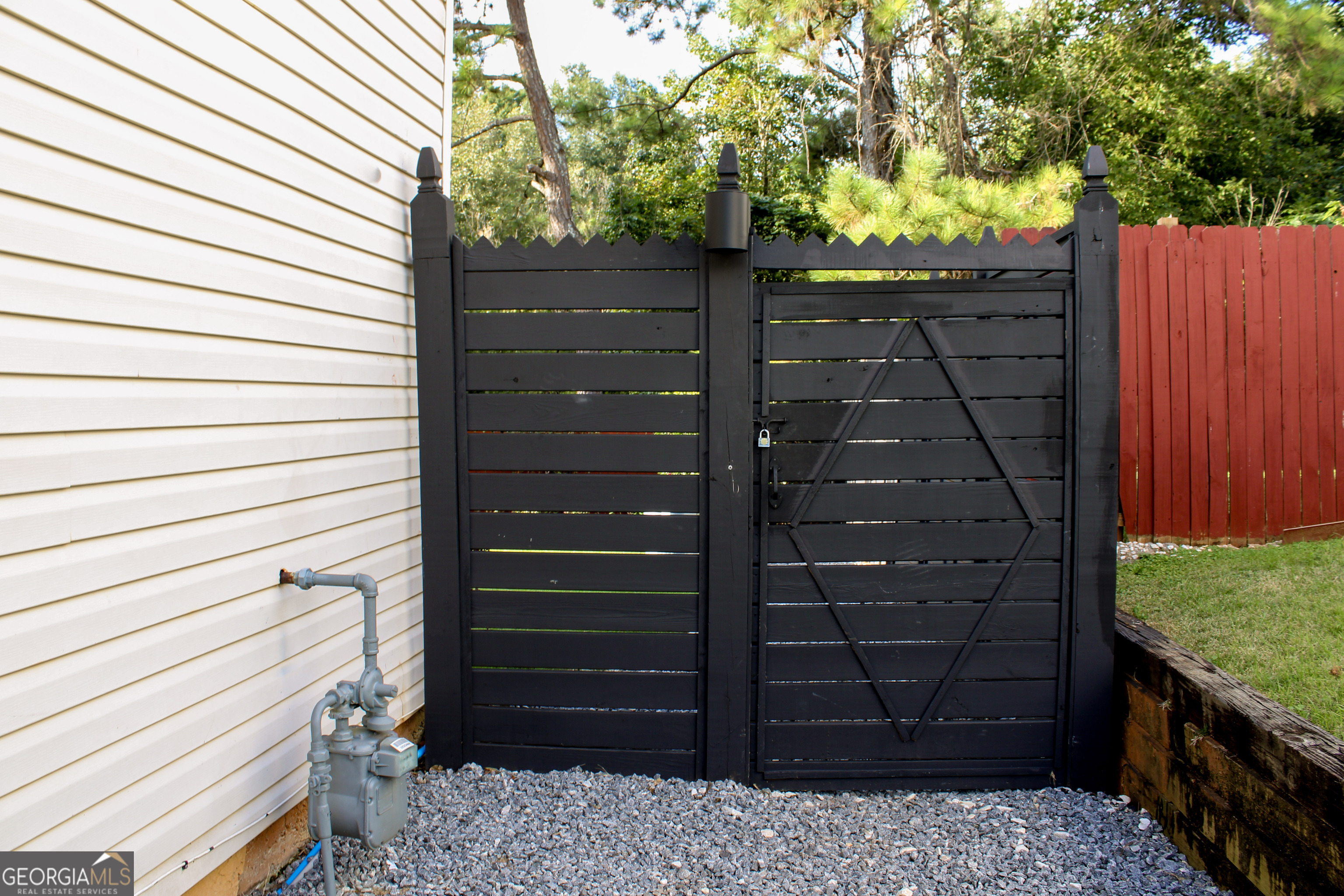 2732 River Tree Drive