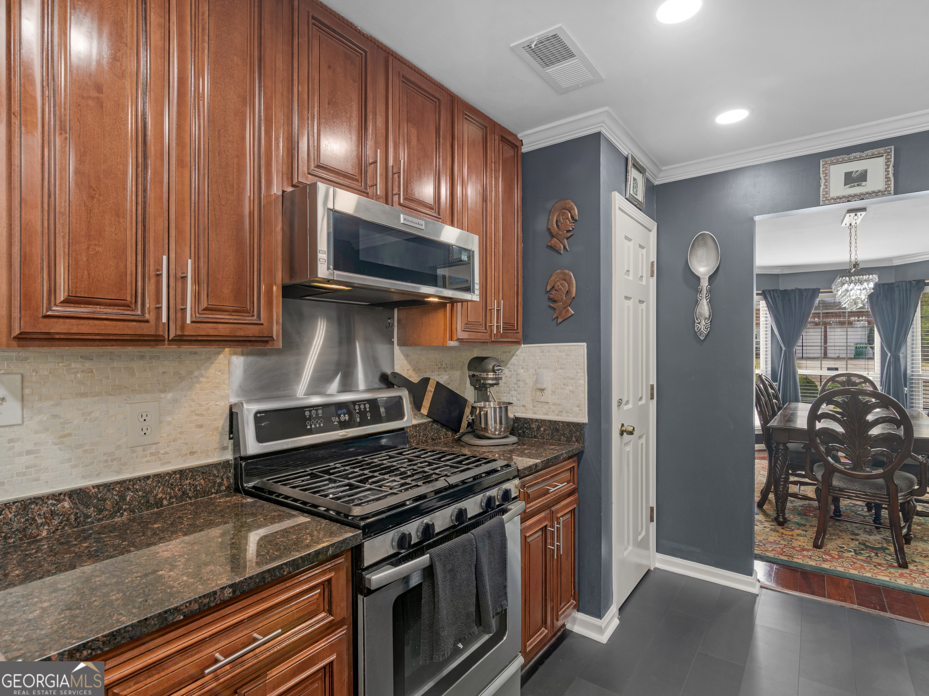 2732 River Tree Drive