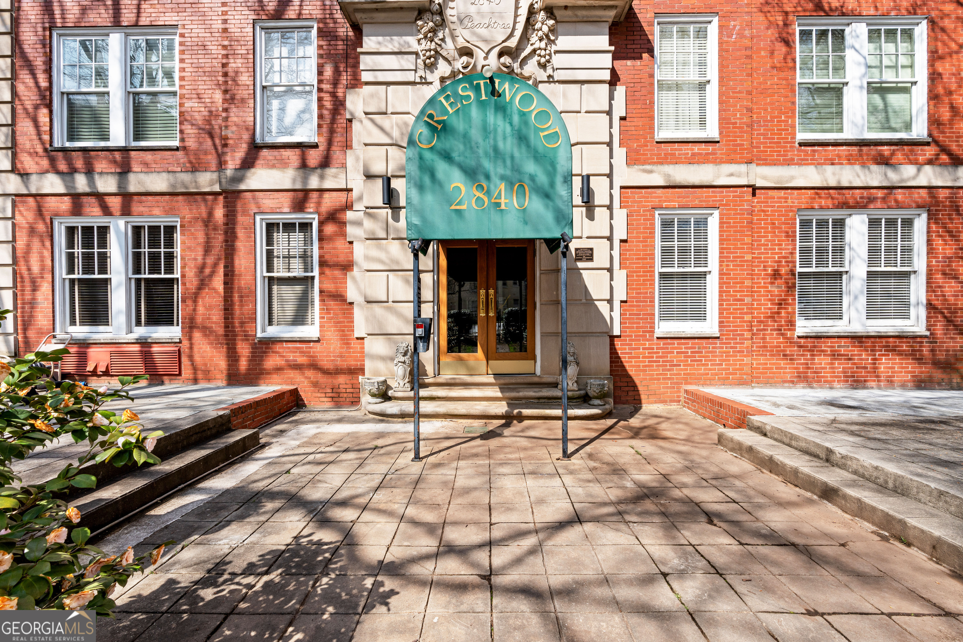 2840 Peachtree Road NE # 311