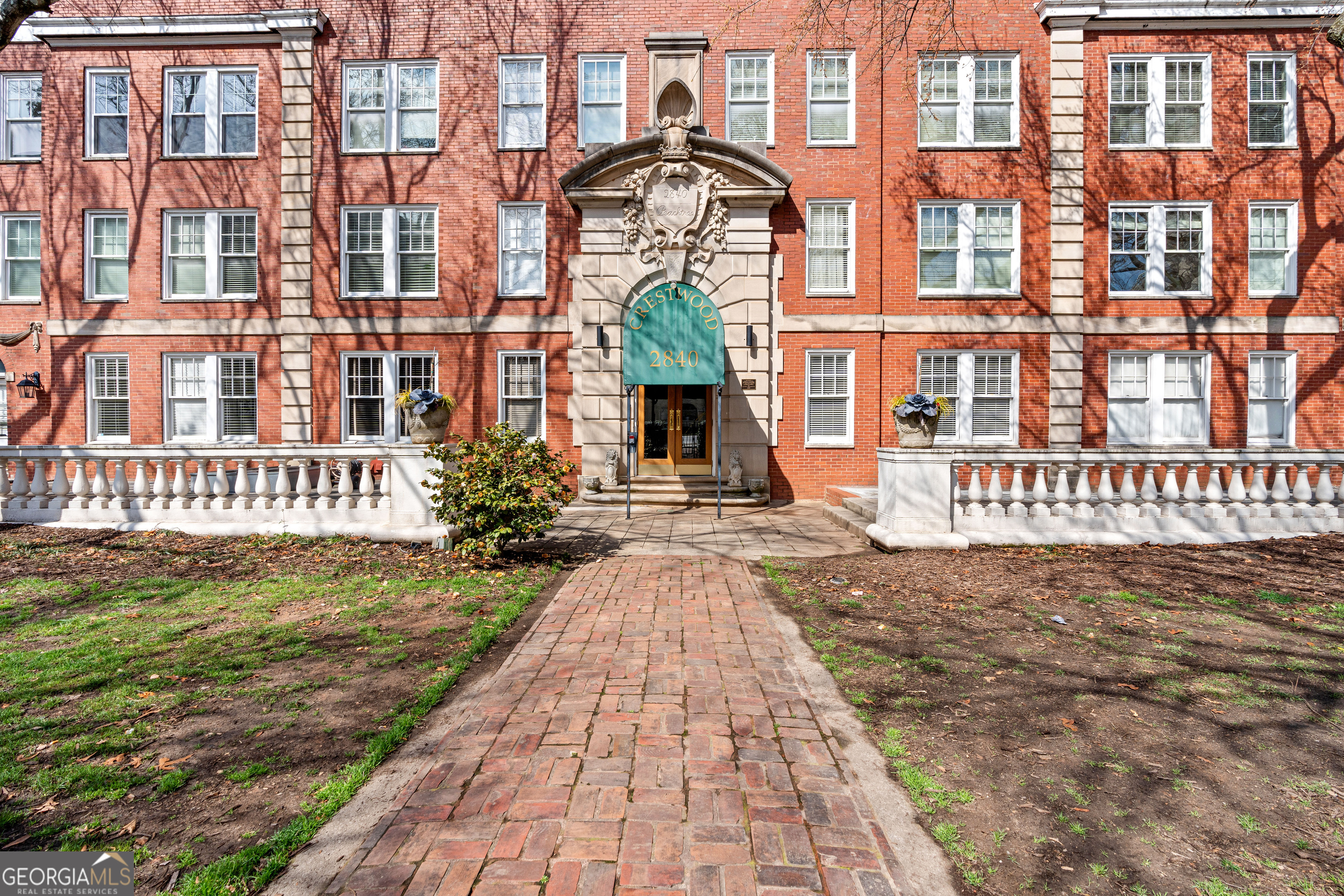 2840 Peachtree Road NE # 311