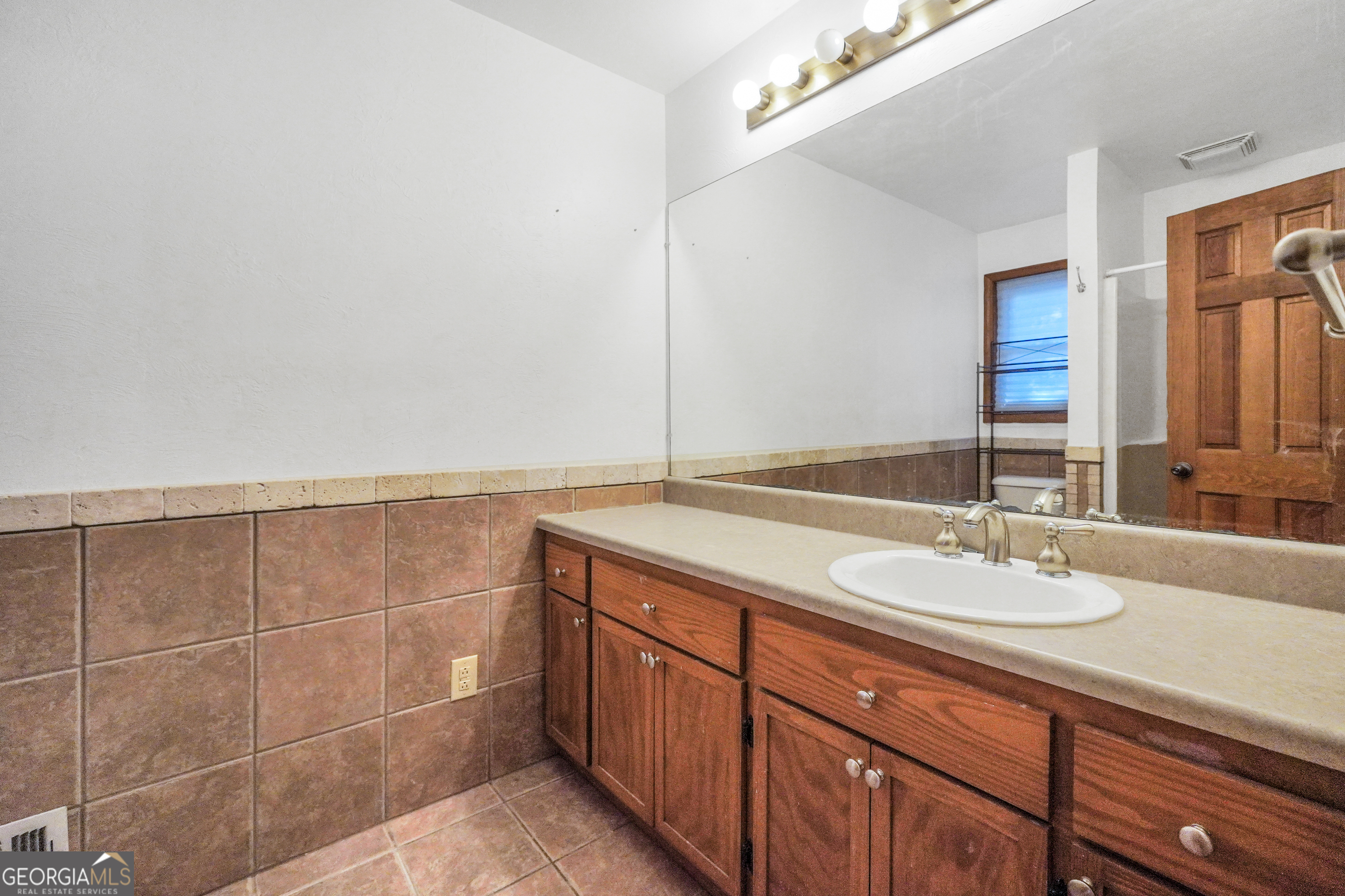 135 Springvalley Way