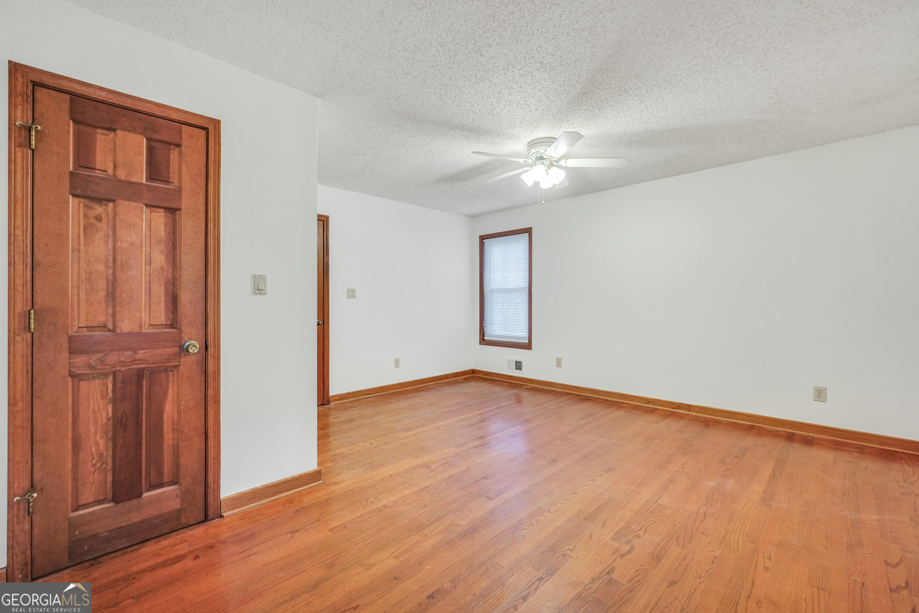 135 Springvalley Way