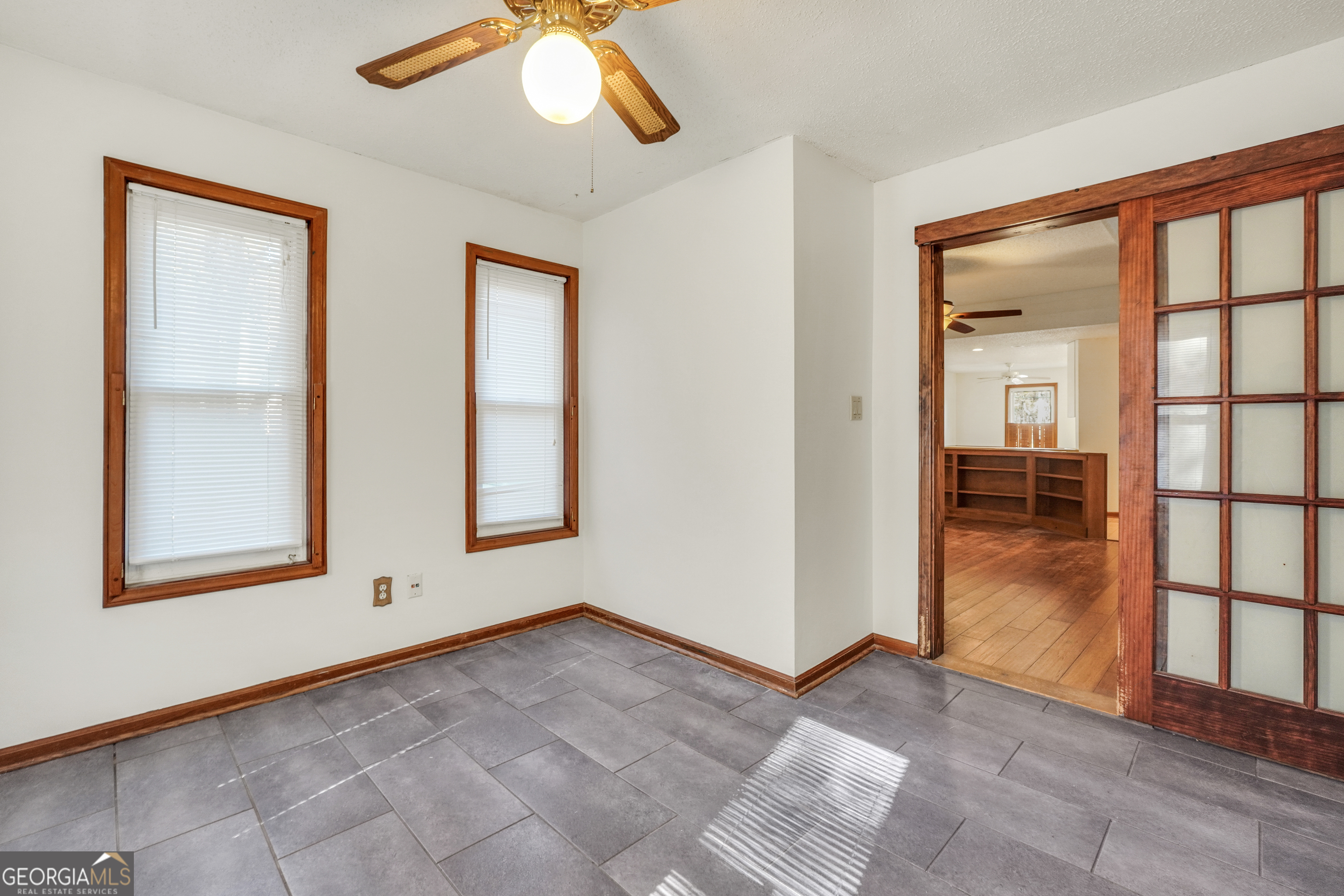 135 Springvalley Way