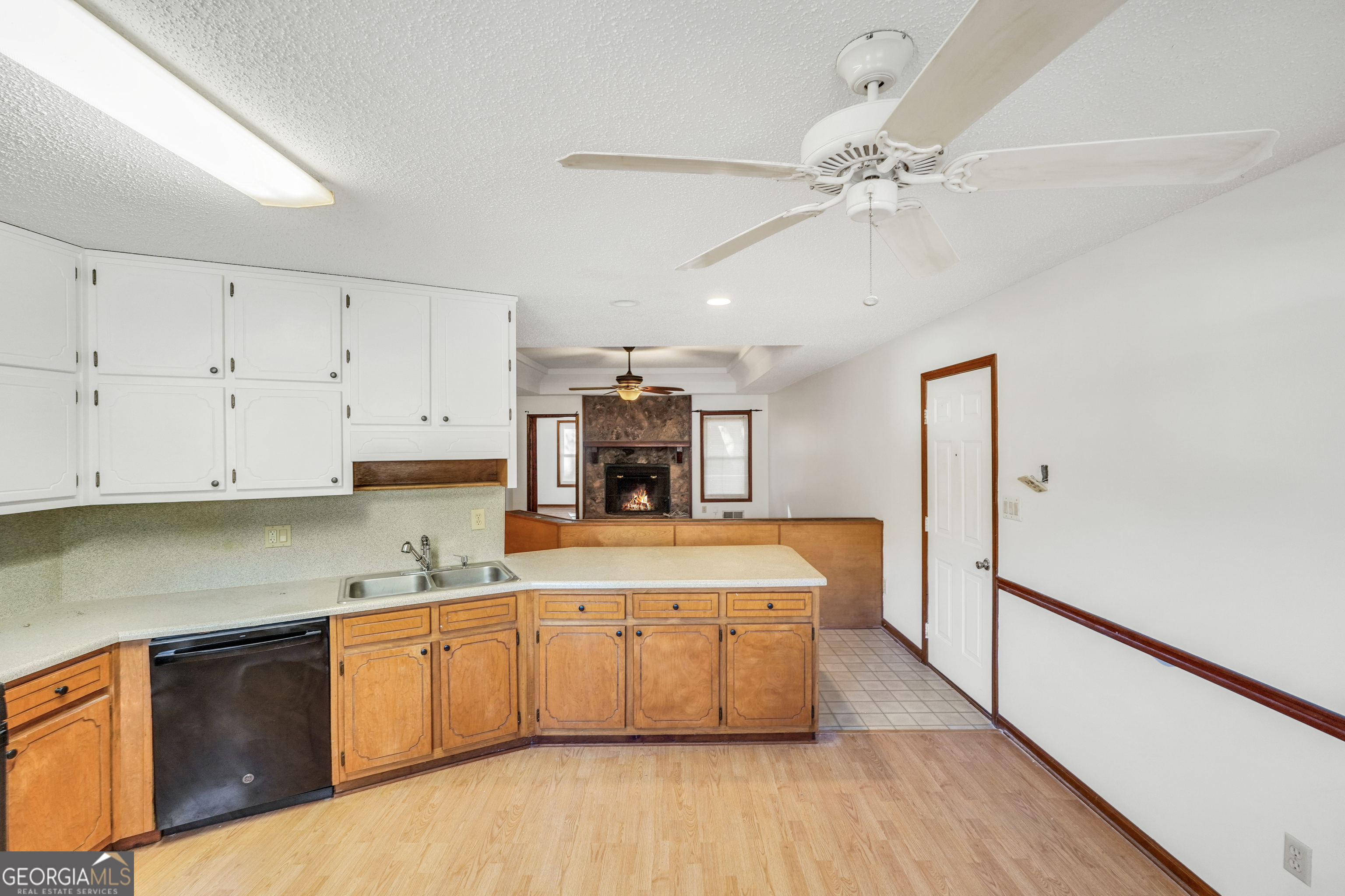 135 Springvalley Way