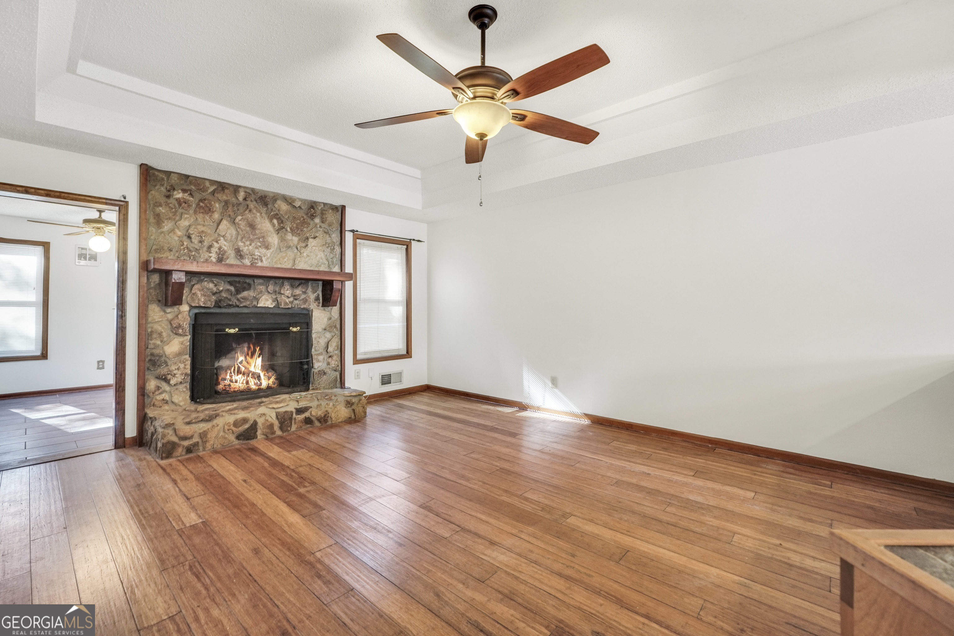 135 Springvalley Way