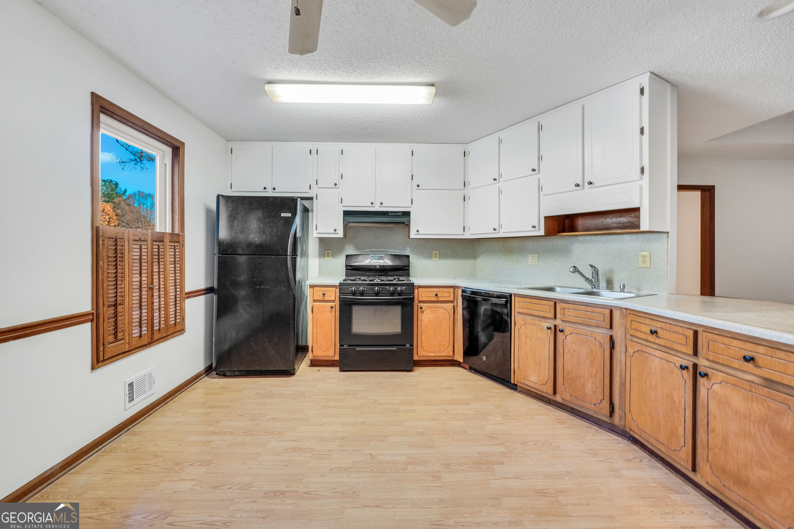 135 Springvalley Way