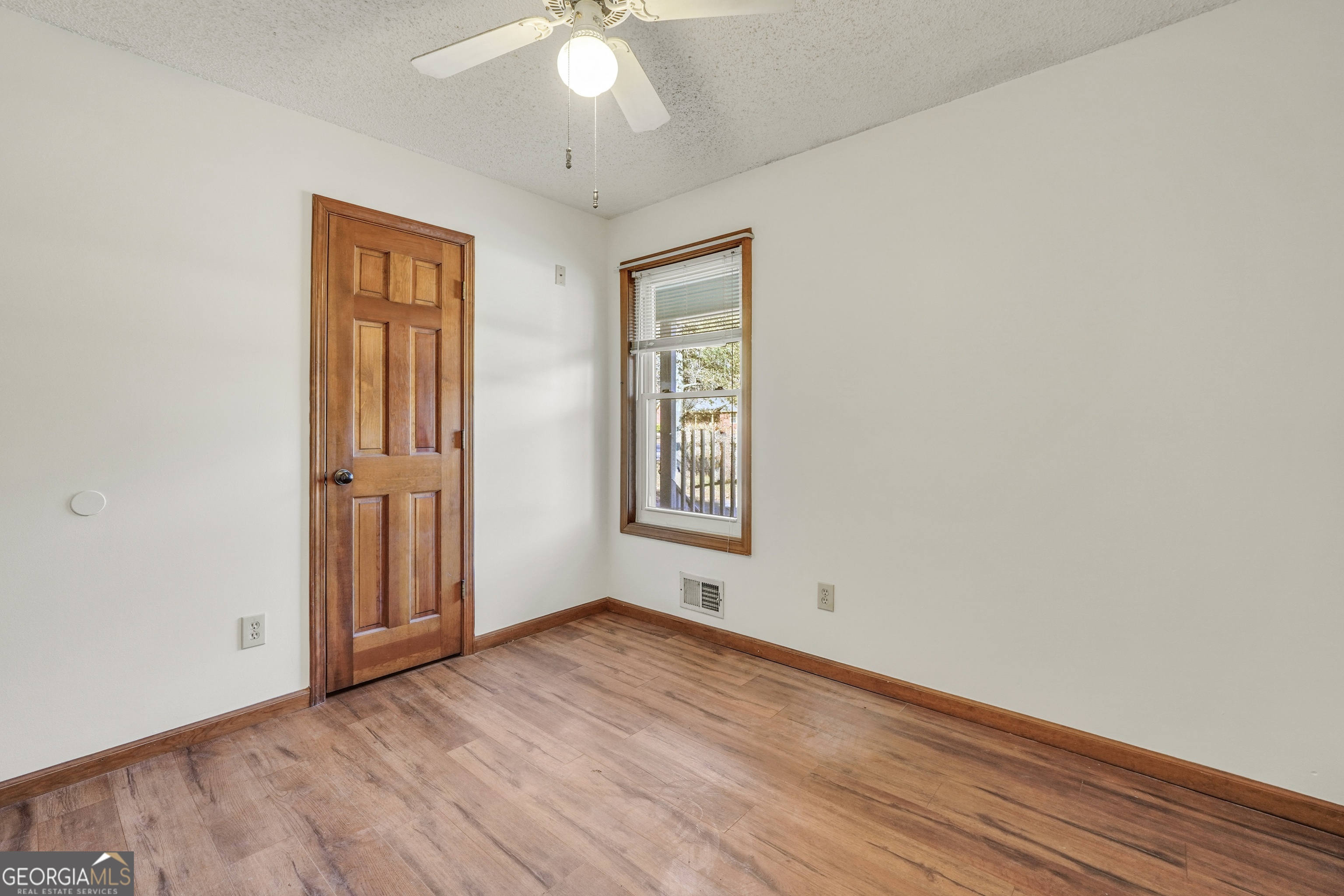 135 Springvalley Way