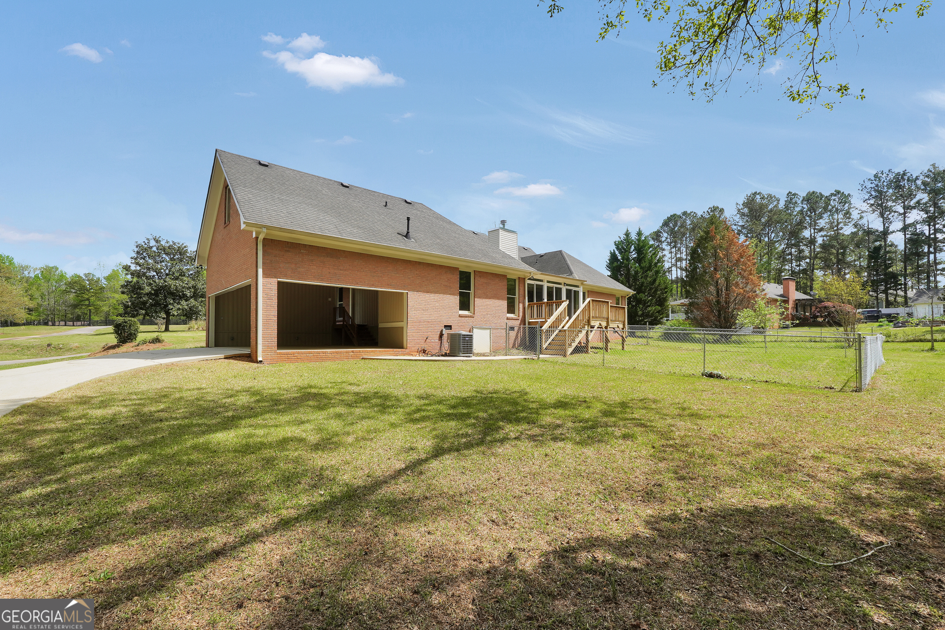 105 Mackey Road