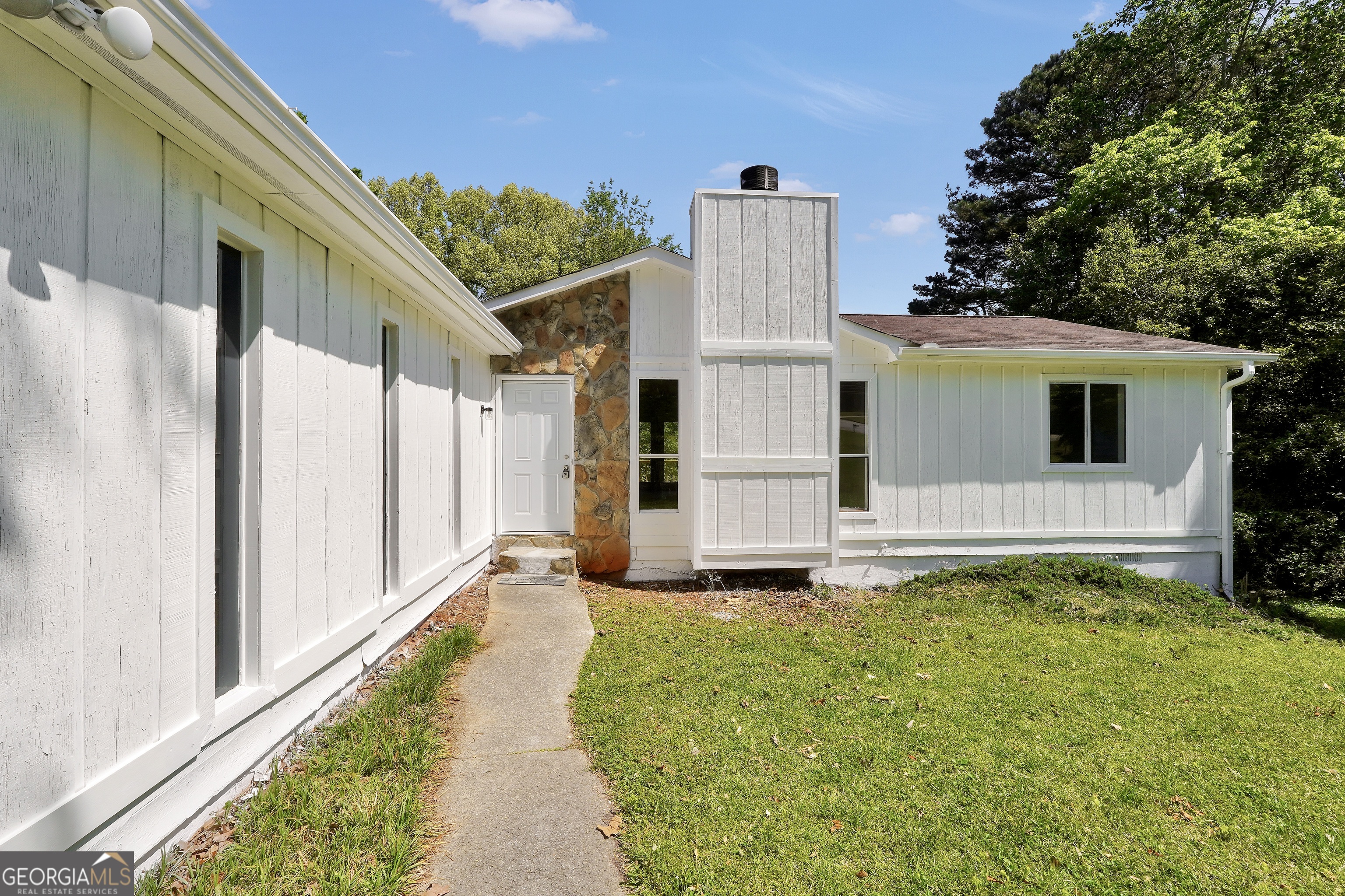 1937 Young Road