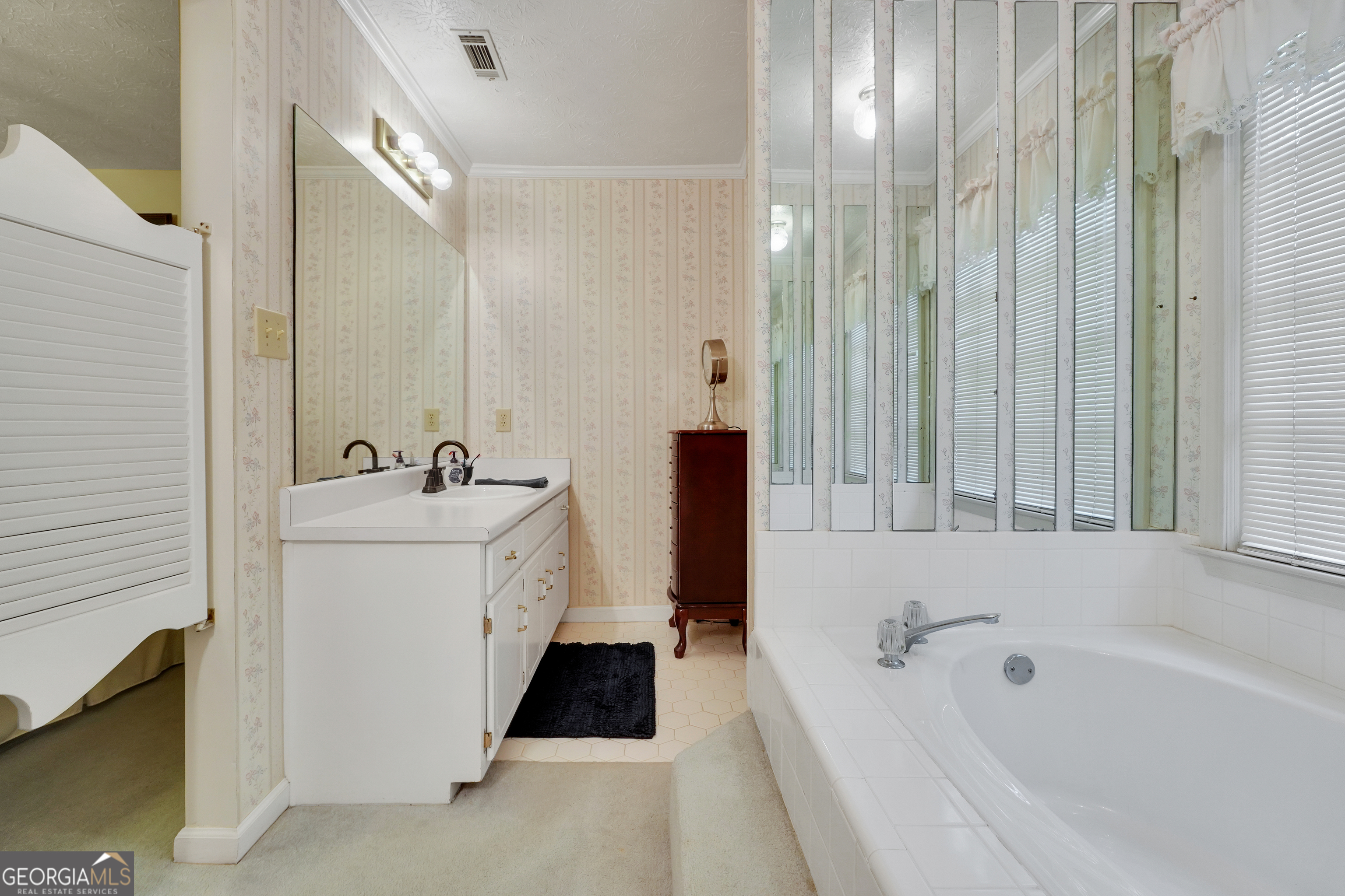 102 Steeplechase Drive