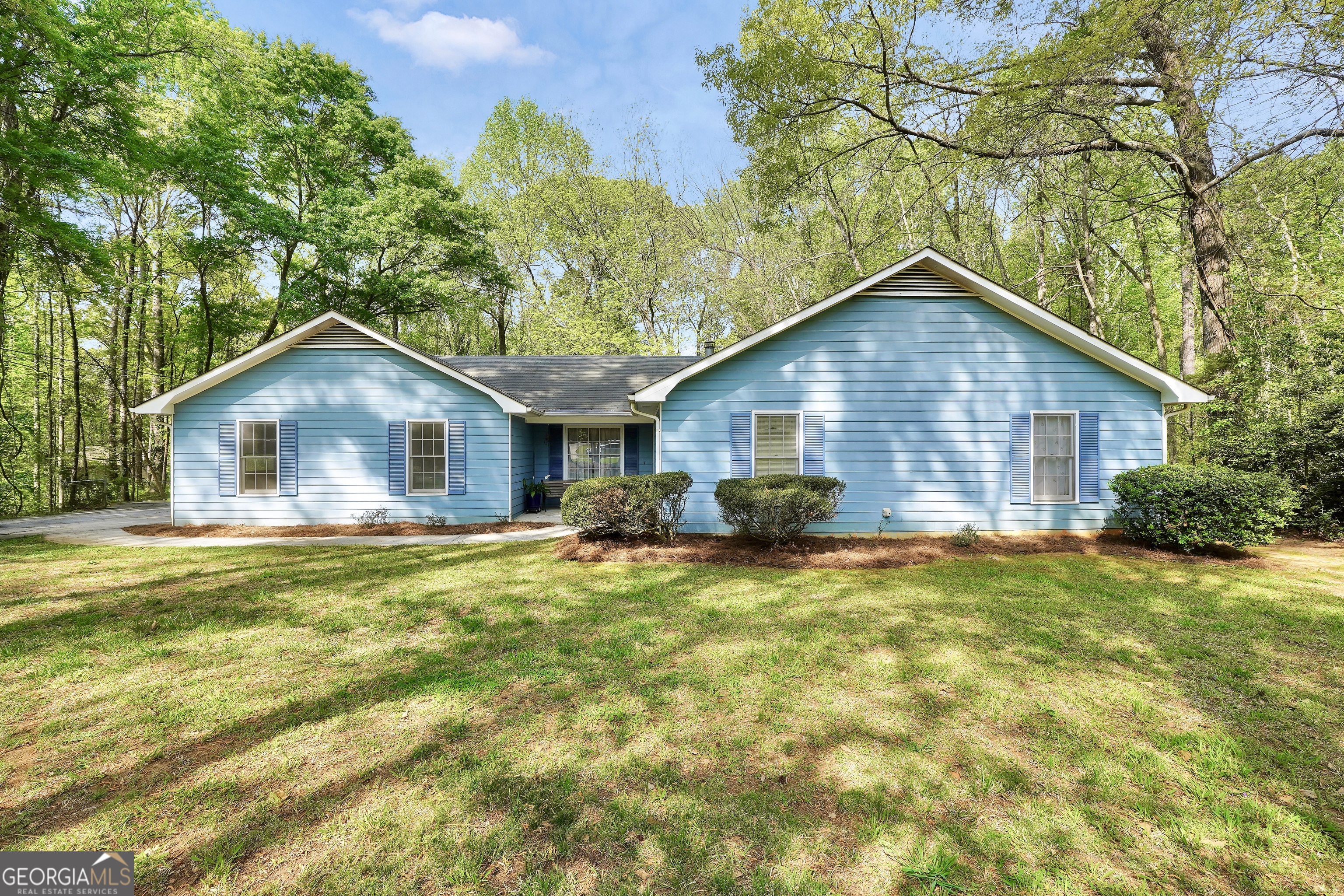 102 Steeplechase Drive