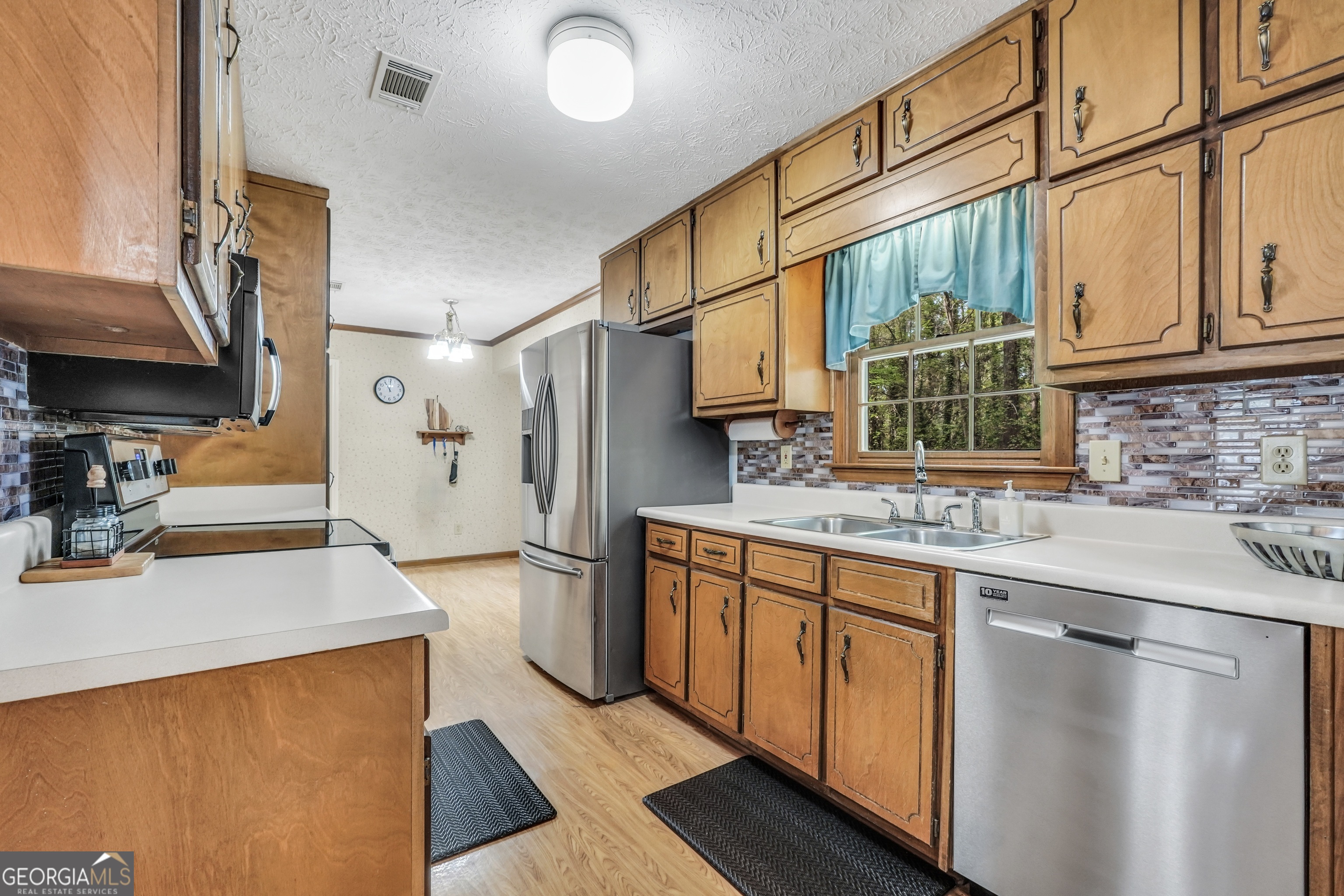 102 Steeplechase Drive