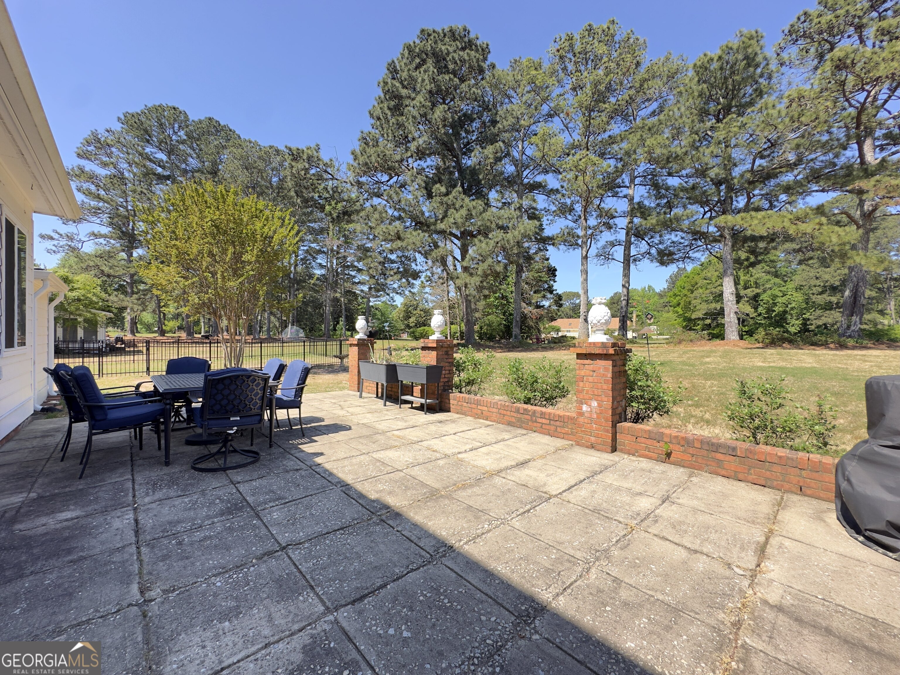 137 Craigwood Way