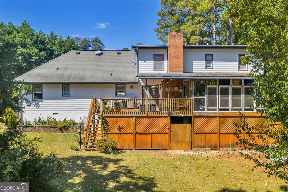 5011 SE West Lake Drive