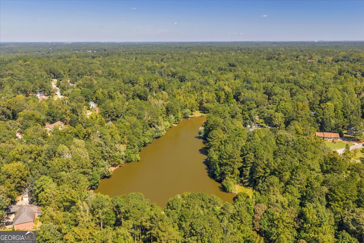 5011 SE West Lake Drive