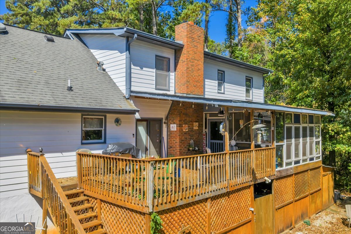 5011 SE West Lake Drive