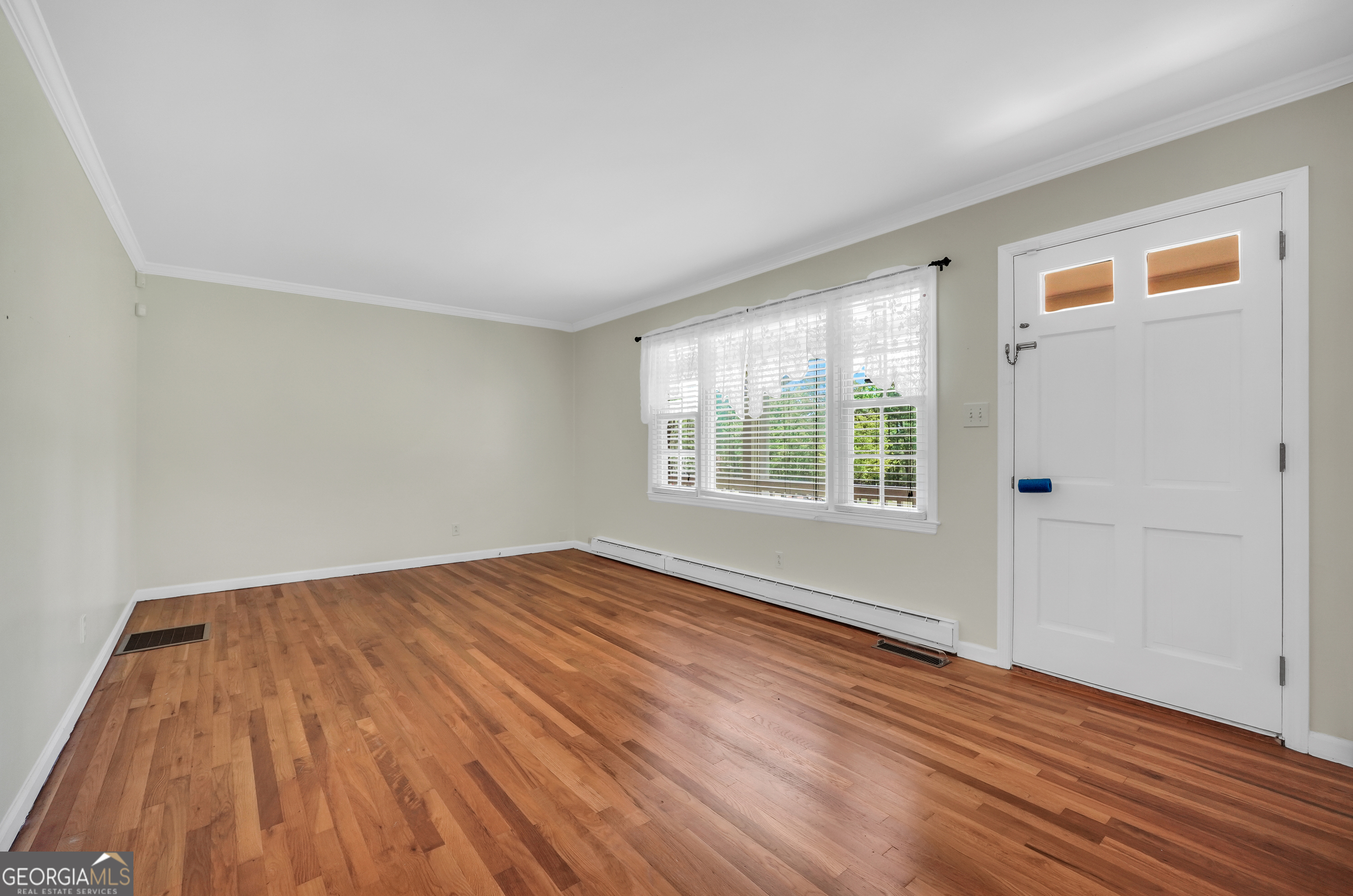 144 S 6th Street Extension