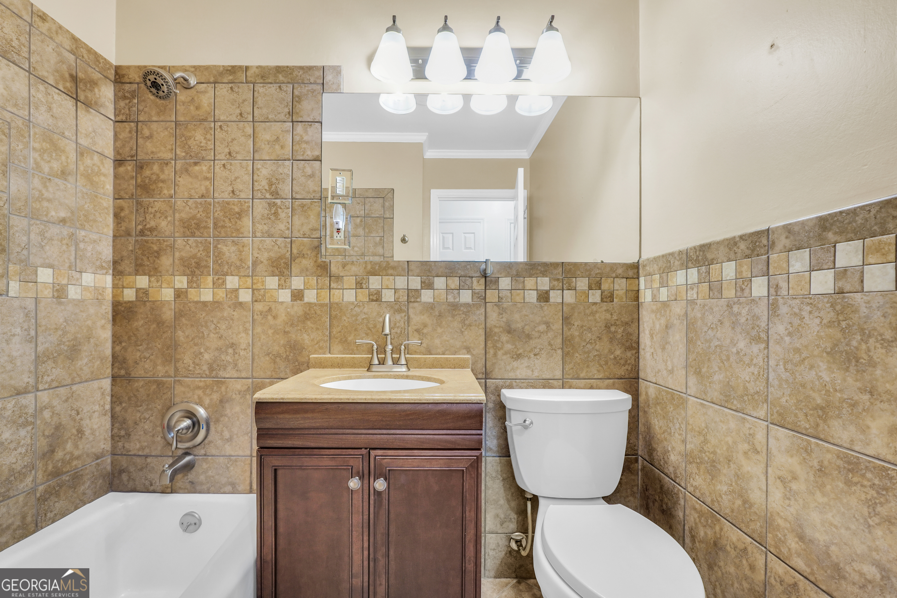 144 S 6th Street Extension