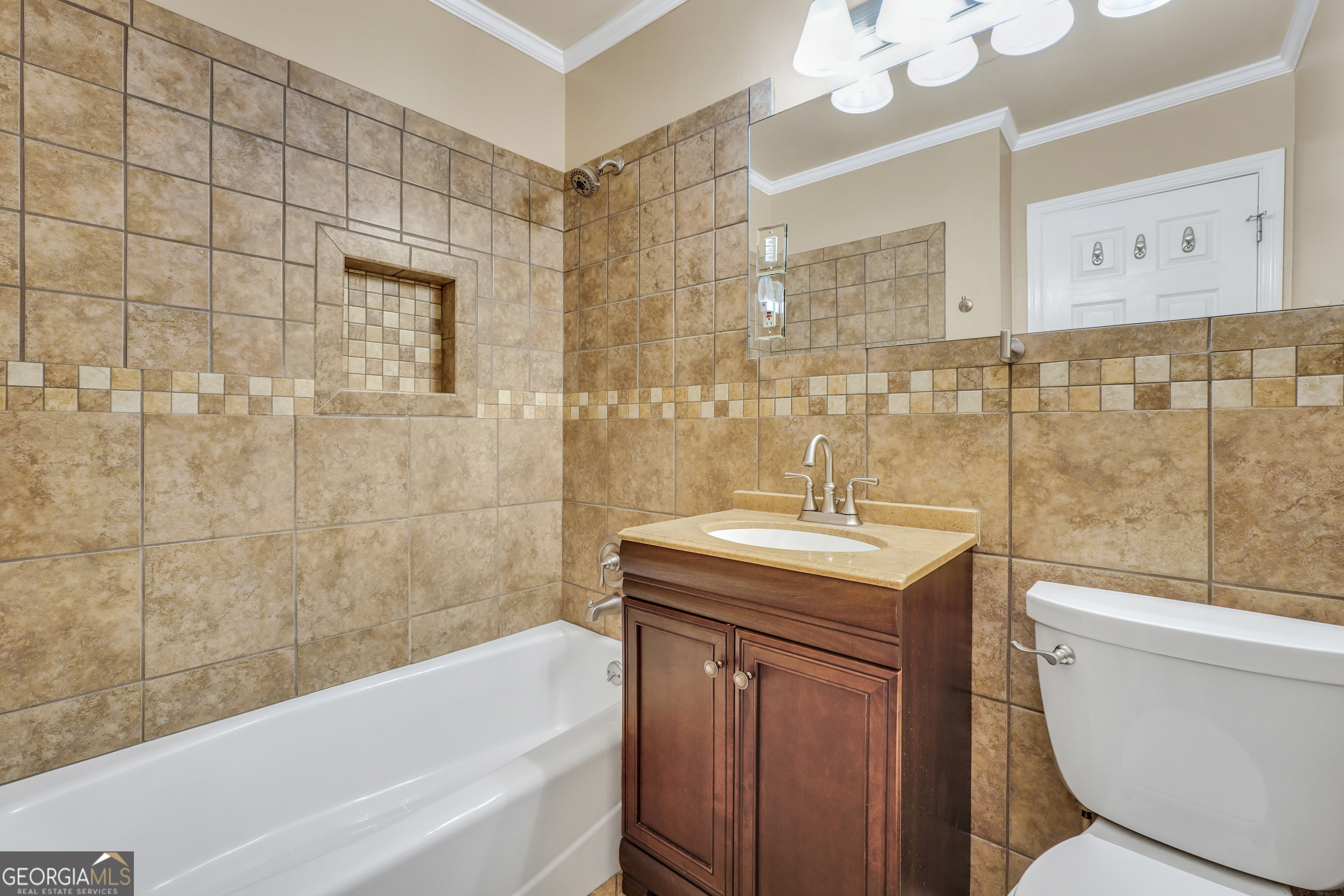 144 S 6th Street Extension