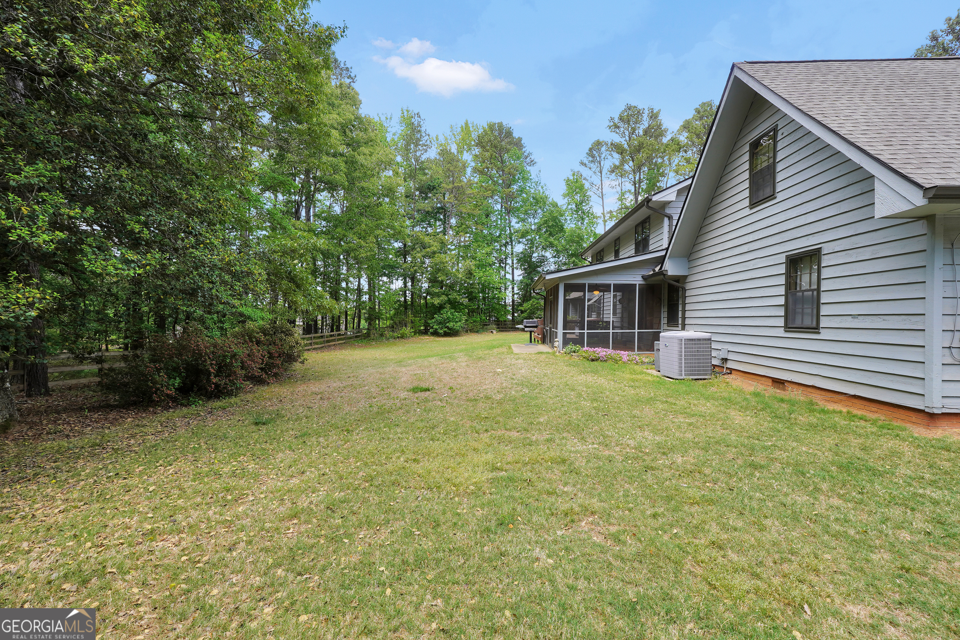 314 Winding Stream Trail SW